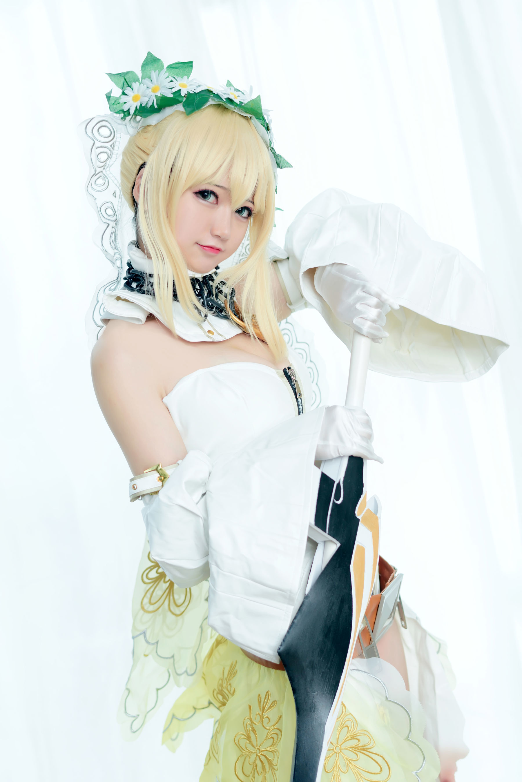 [萝莉COS] Nagesa魔物女本 白衣骑士