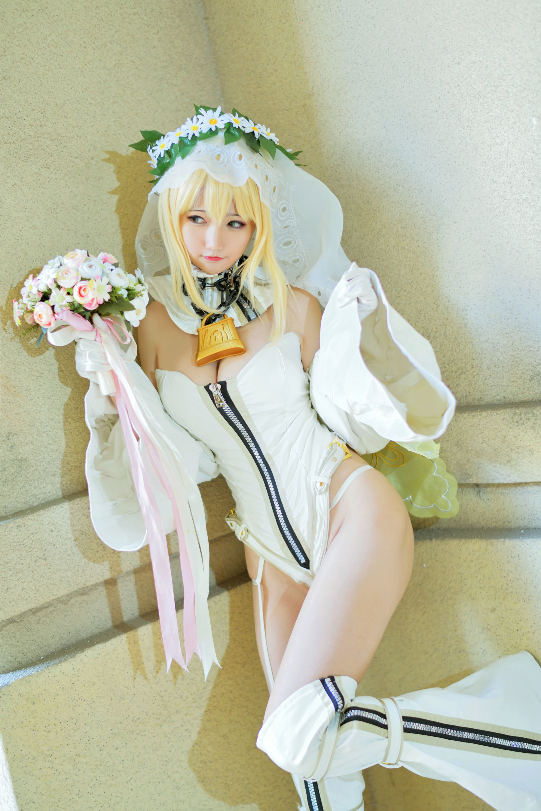 [萝莉COS] Nagesa魔物女本 白衣骑士