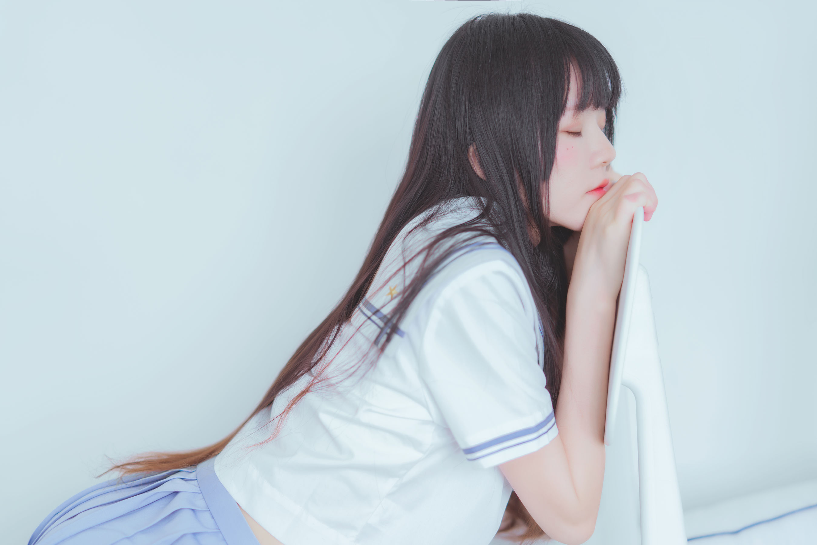 [萝莉COS] 桜桃喵 - 校服黑丝