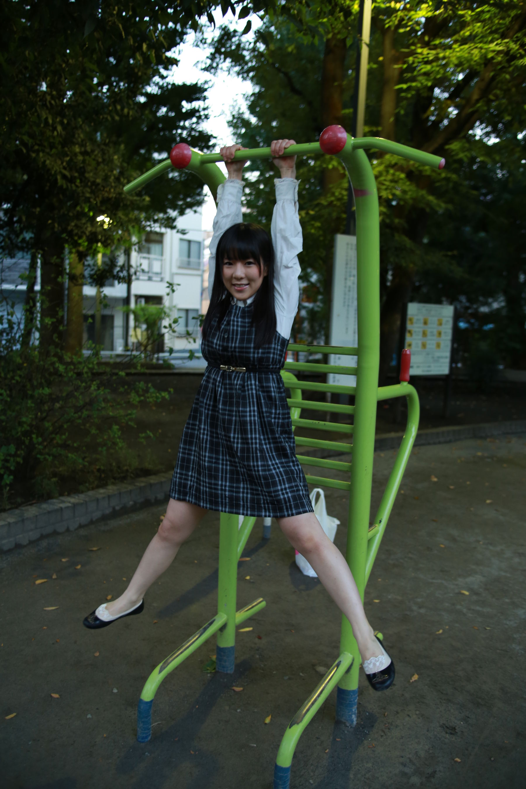 [网络美女] 雨宫留菜 ふたり暮らし画像