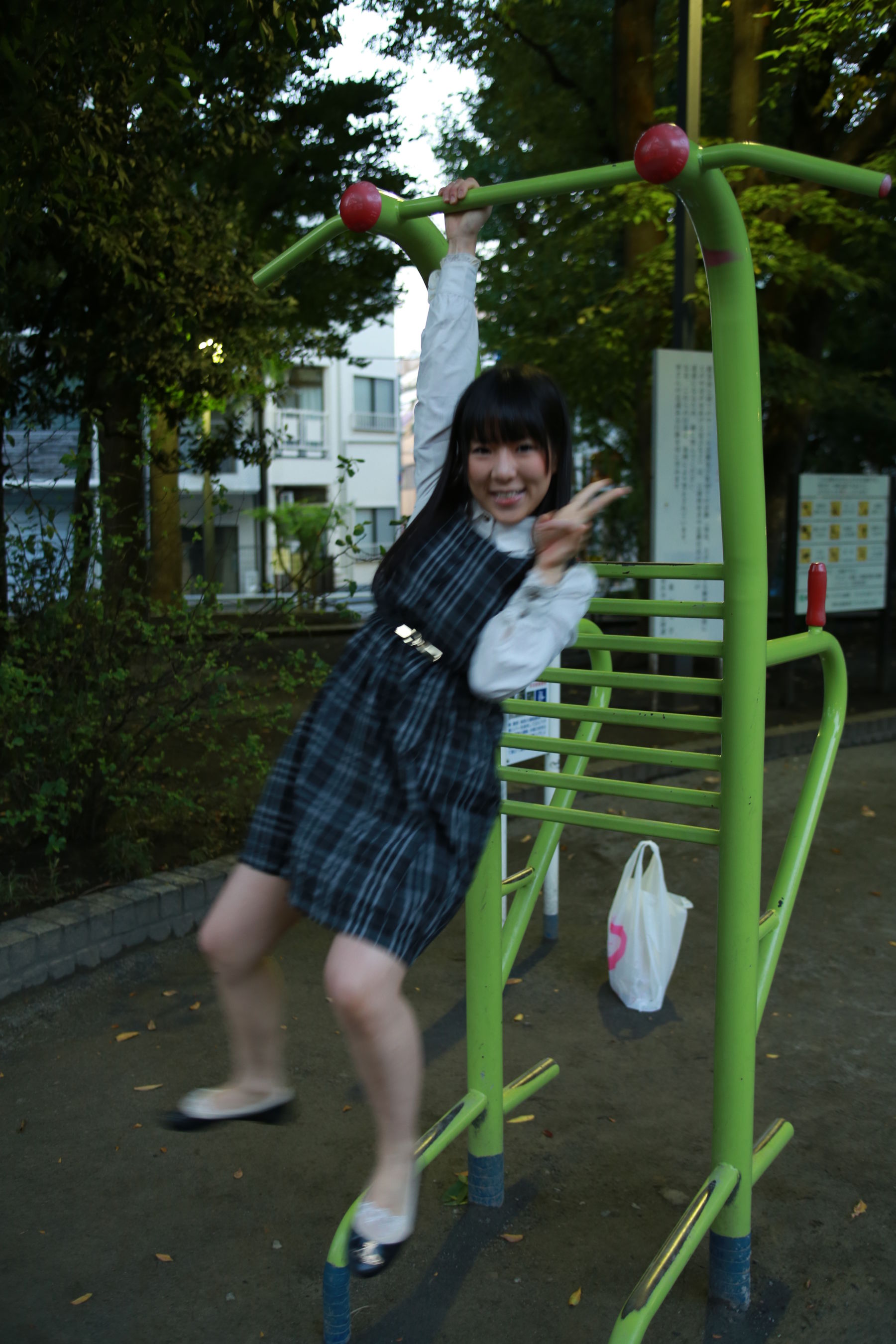 [网络美女] 雨宫留菜 ふたり暮らし画像
