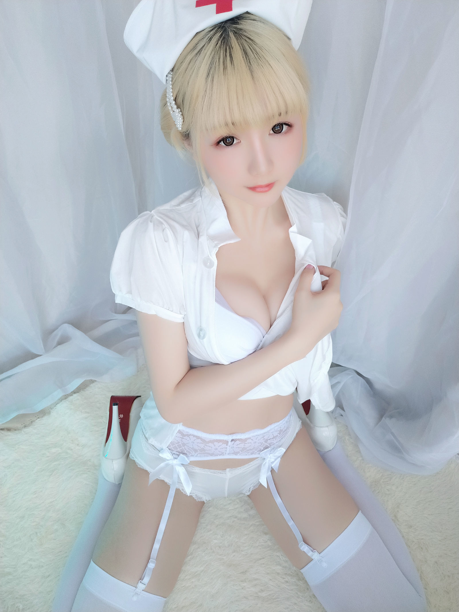 [萝莉COS] 星之迟迟 VOL.17 夜勤病栋