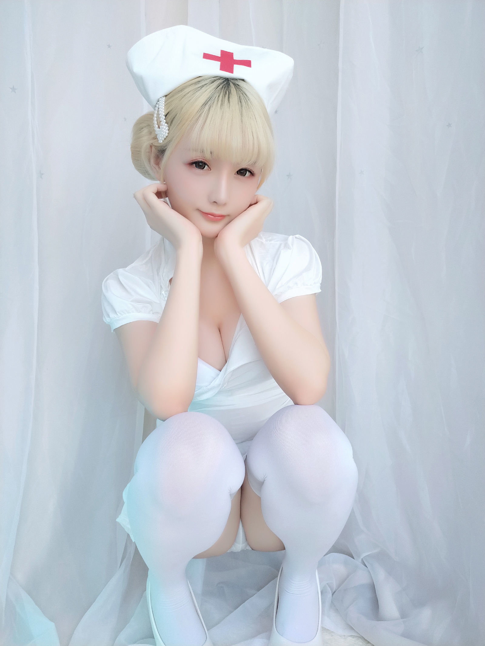 [萝莉COS] 星之迟迟 VOL.17 夜勤病栋