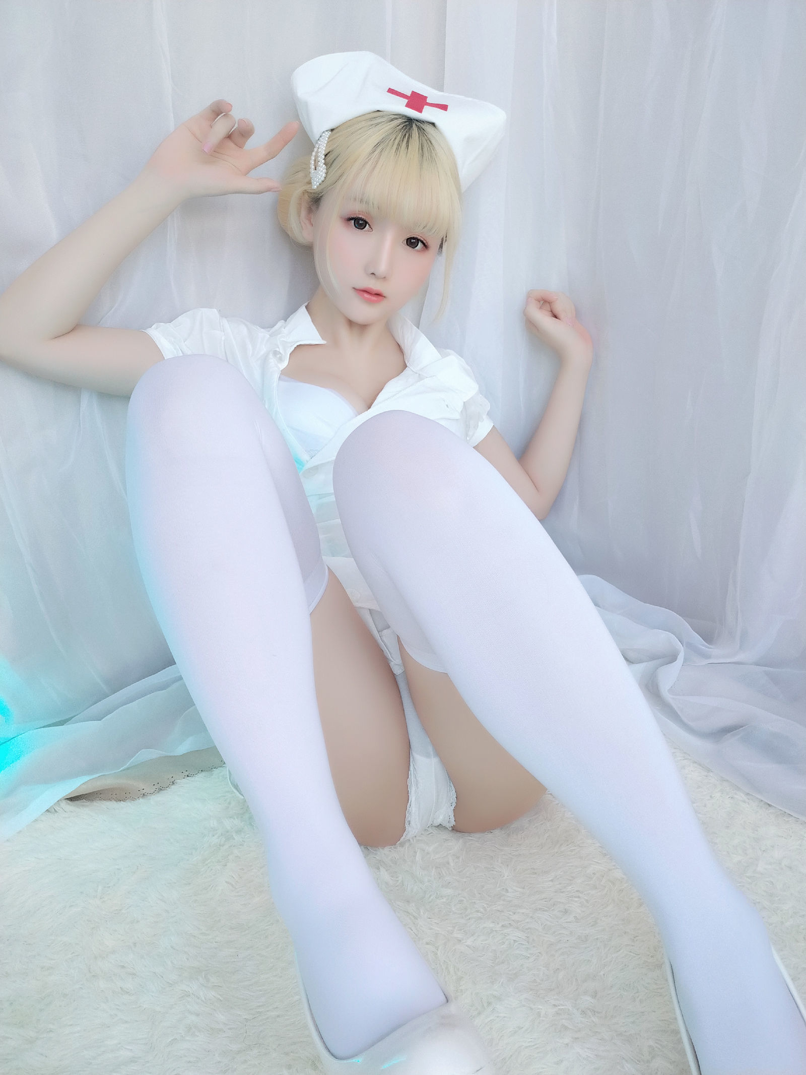 [萝莉COS] 星之迟迟 VOL.17 夜勤病栋