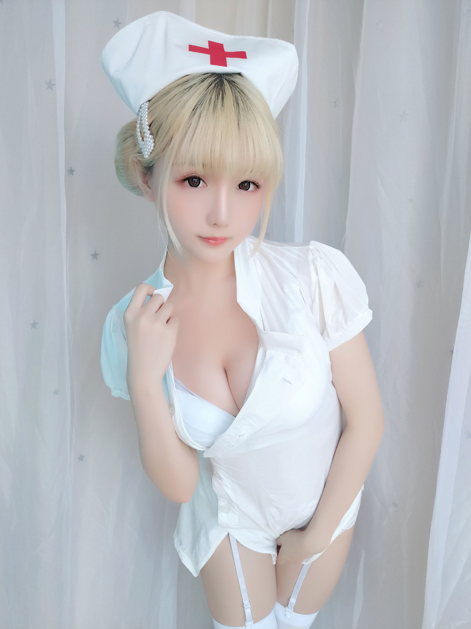 [萝莉COS] 星之迟迟 VOL.17 夜勤病栋