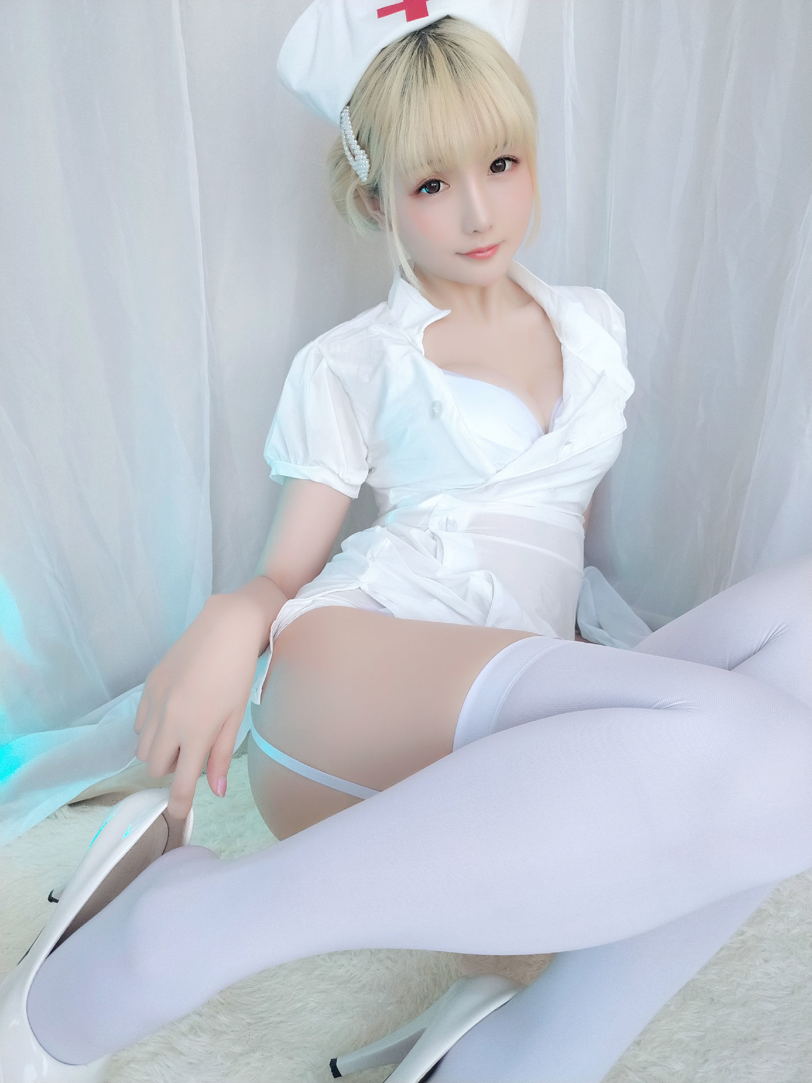 [萝莉COS] 星之迟迟 VOL.17 夜勤病栋