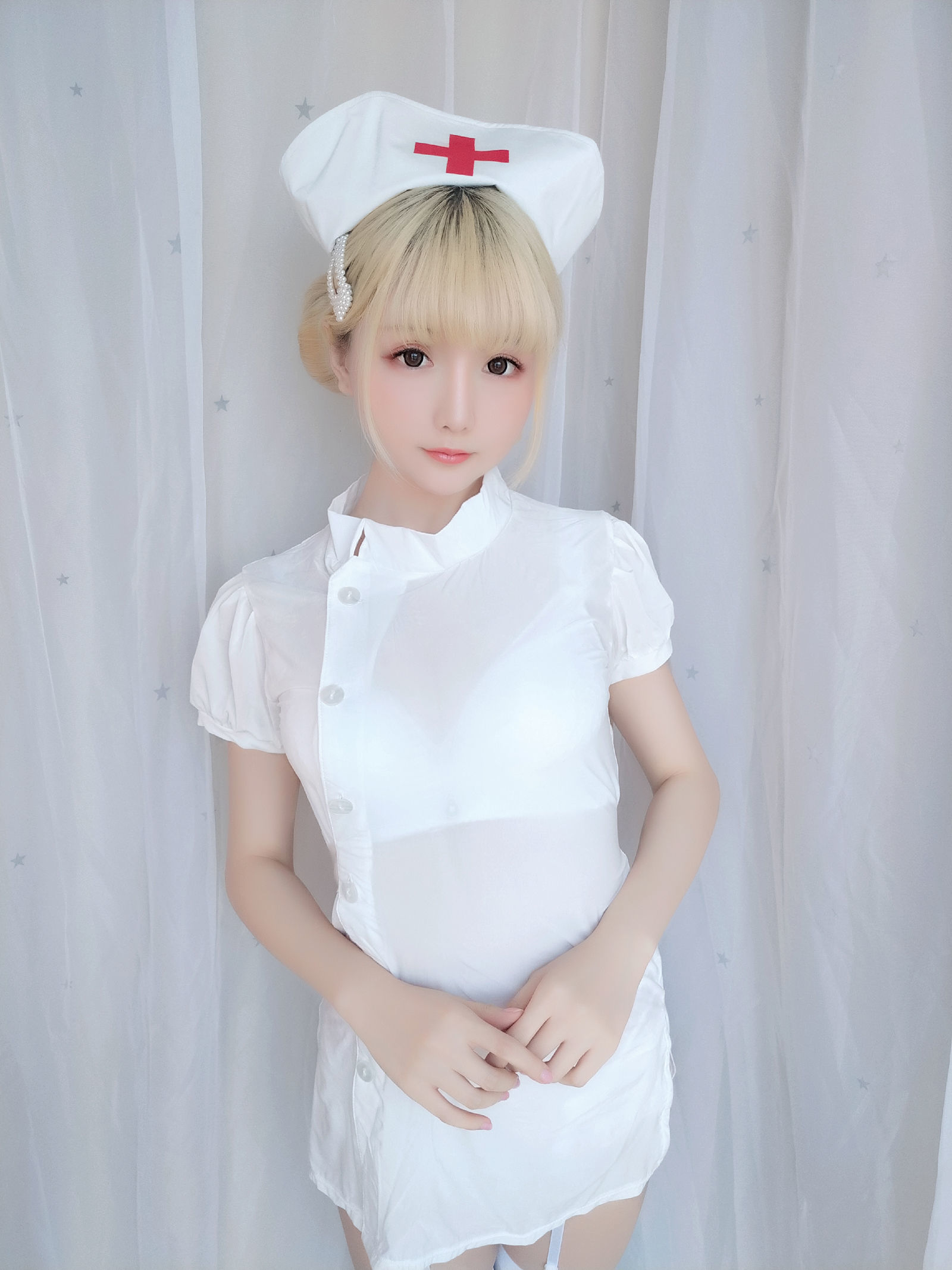 [萝莉COS] 星之迟迟 VOL.17 夜勤病栋