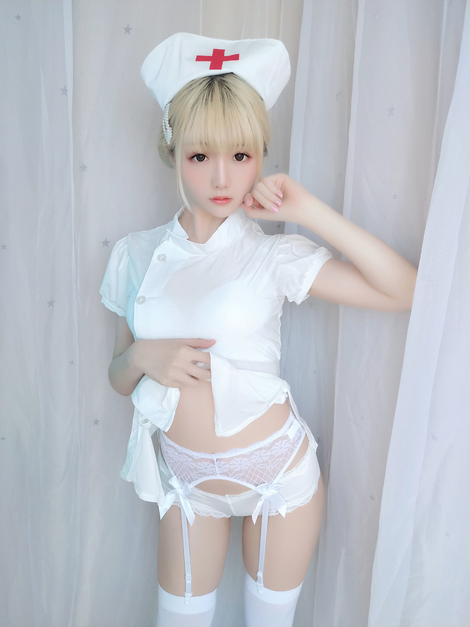 [萝莉COS] 星之迟迟 VOL.17 夜勤病栋