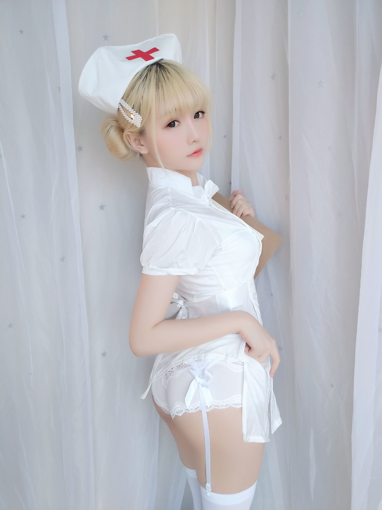[萝莉COS] 星之迟迟 VOL.17 夜勤病栋