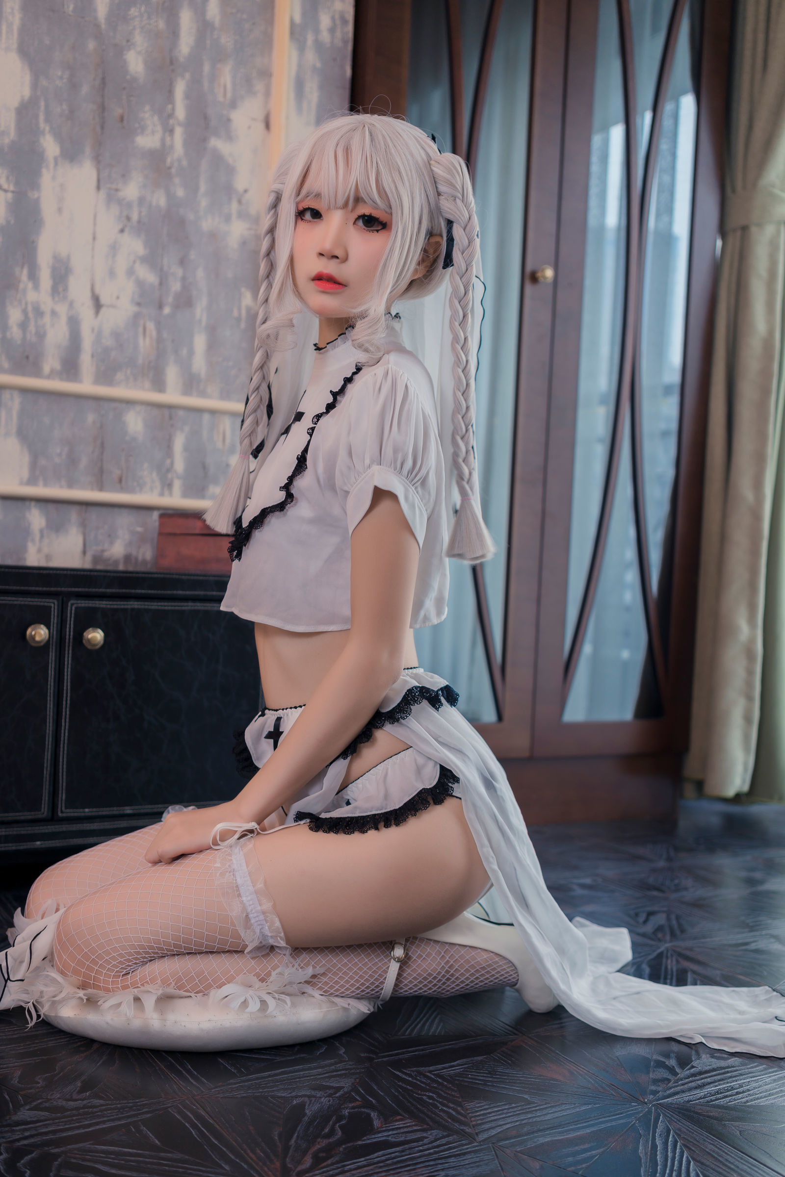 [萝莉COS] 清纯少女五更百鬼 - 黑白