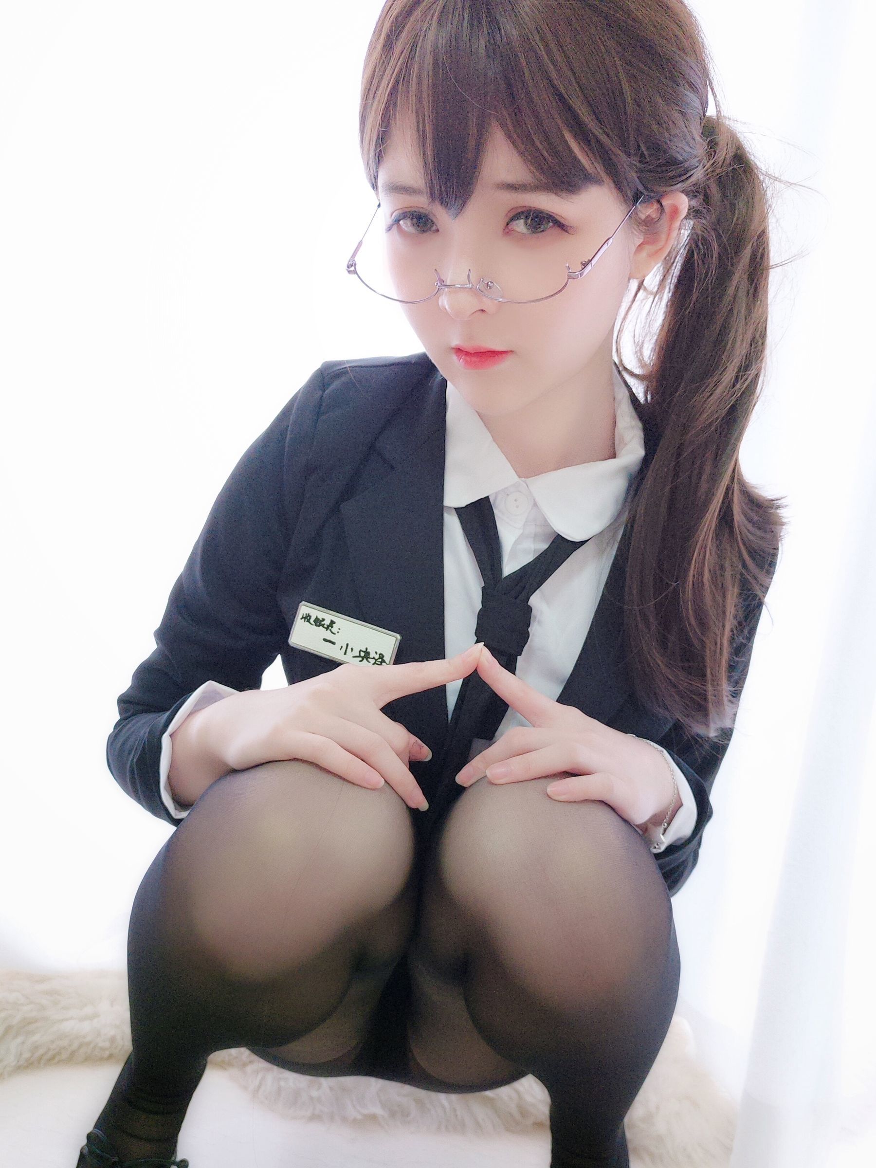 [萝莉COS] 一小央泽 - 助理姐姐