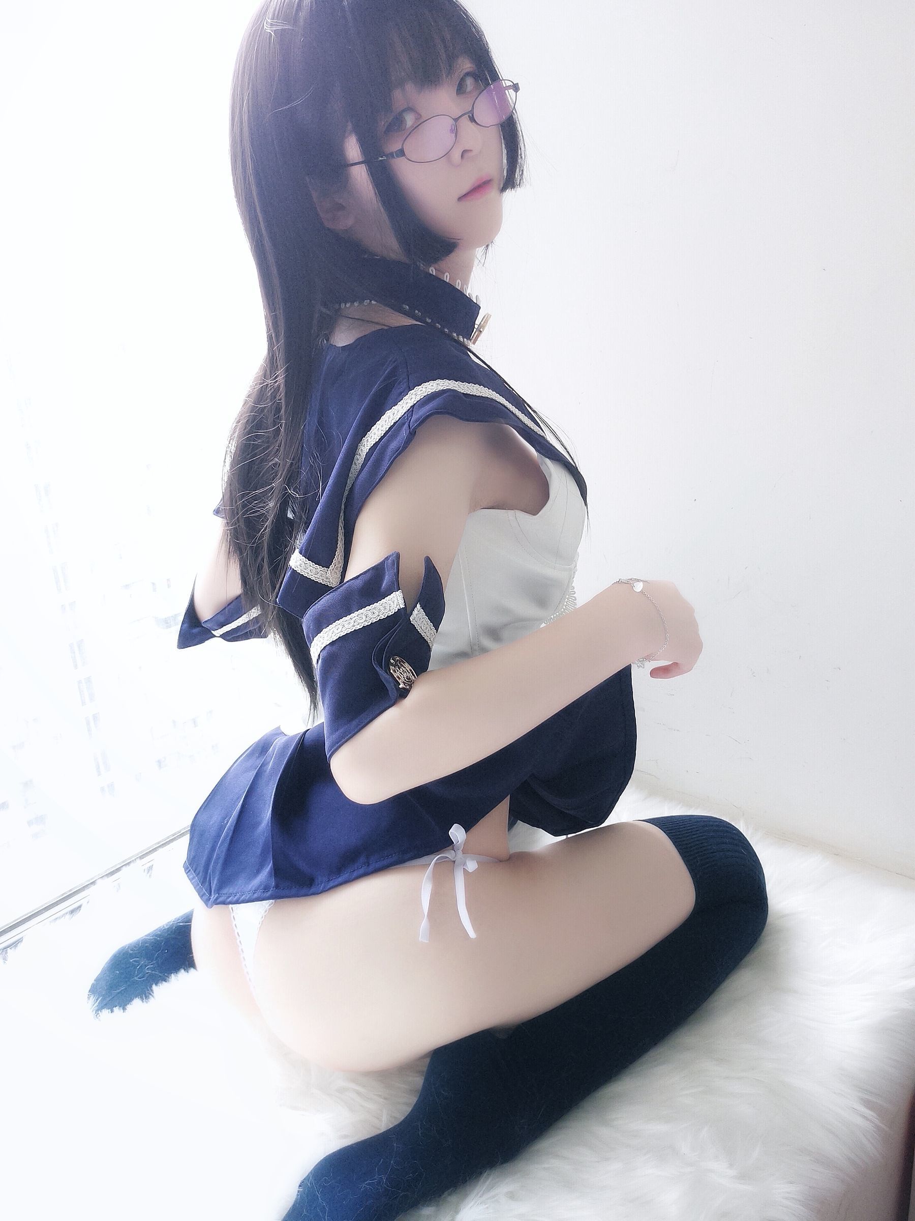 [萝莉COS] 一小央泽 - 武士刀与水手服