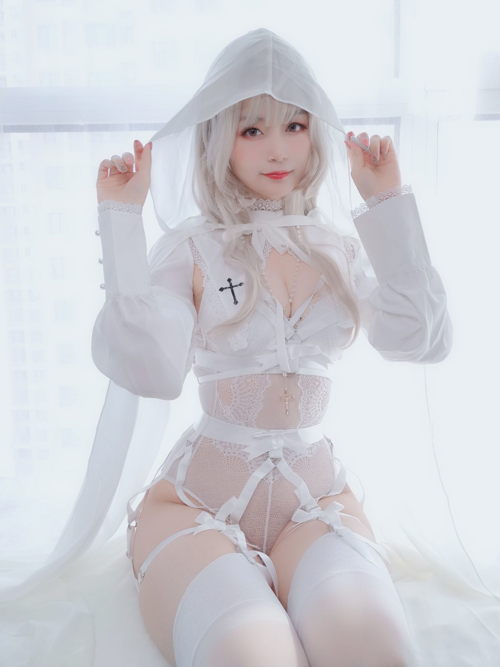 [萝莉COS] 白银 - 纯白圣女
