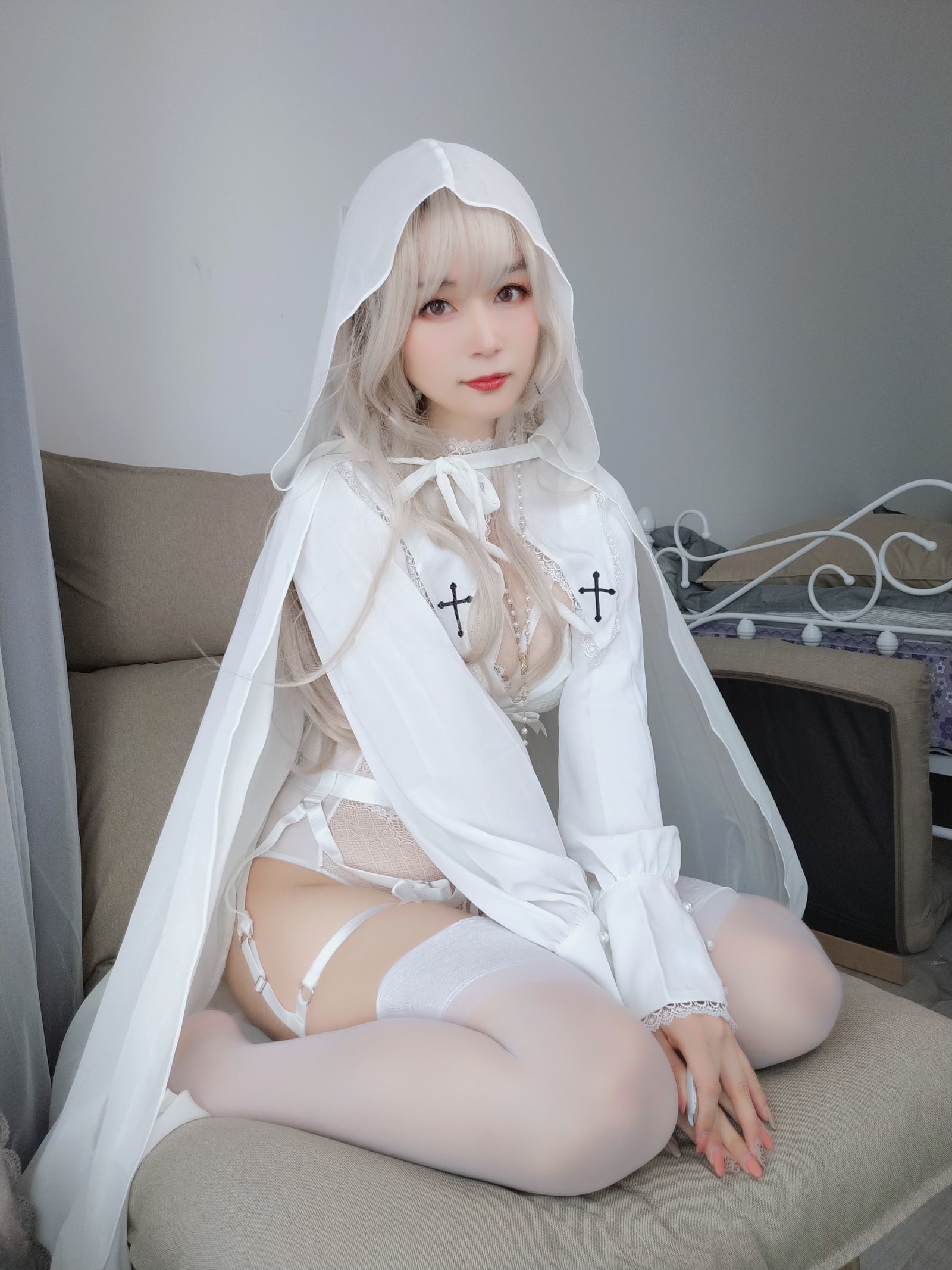 [萝莉COS] 白银 - 纯白圣女