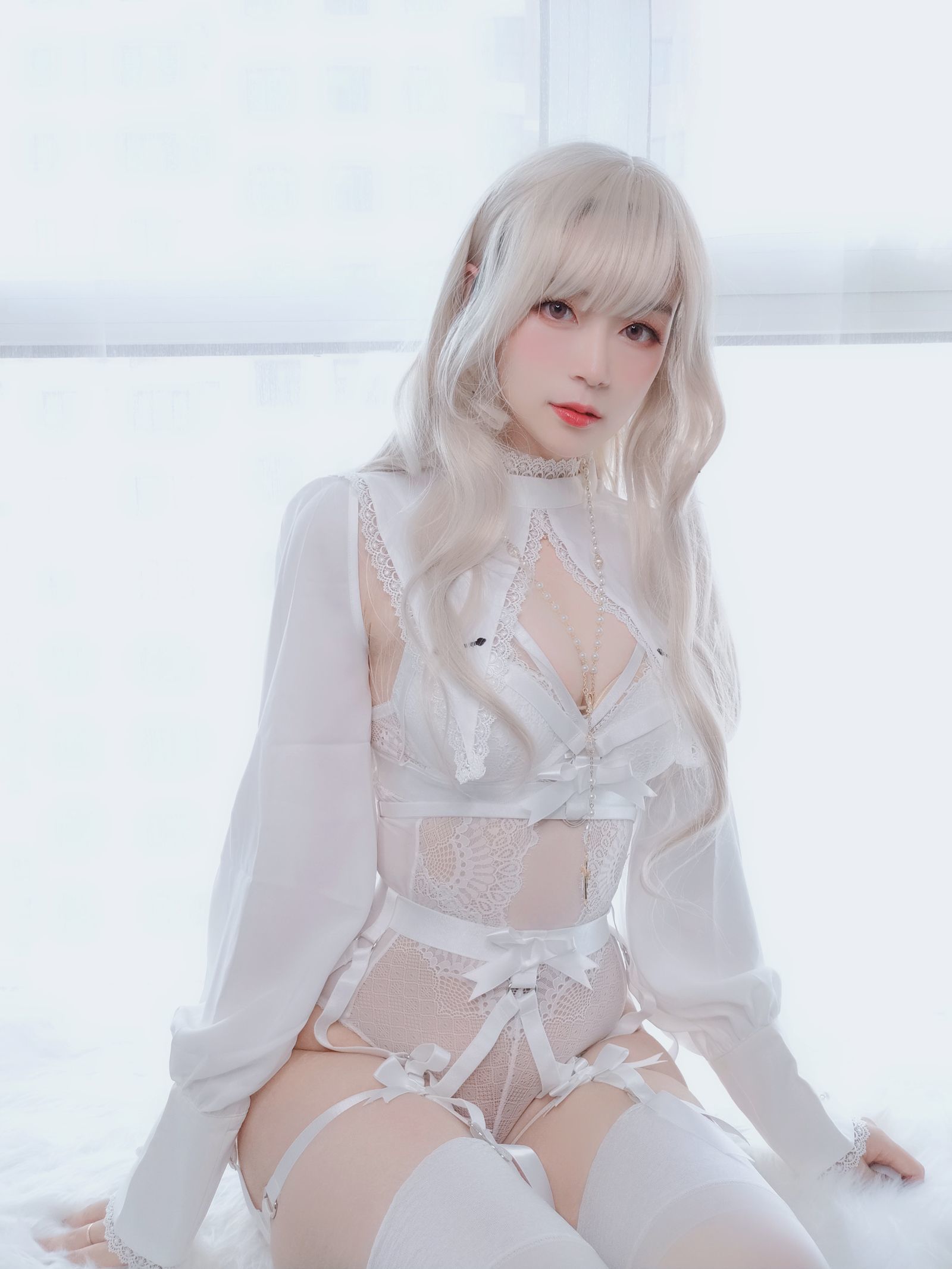 [萝莉COS] 白银 - 纯白圣女