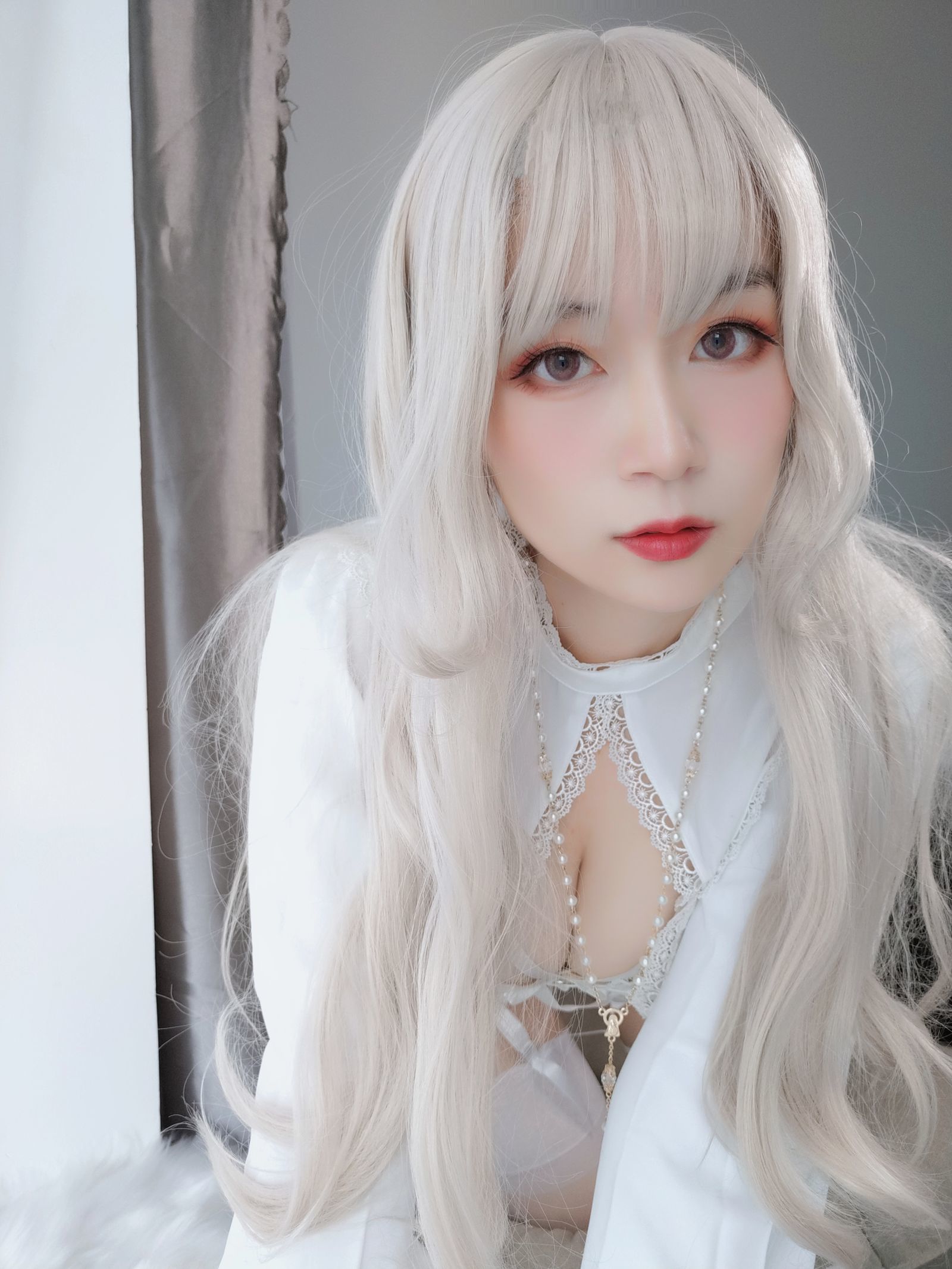 [萝莉COS] 白银 - 纯白圣女