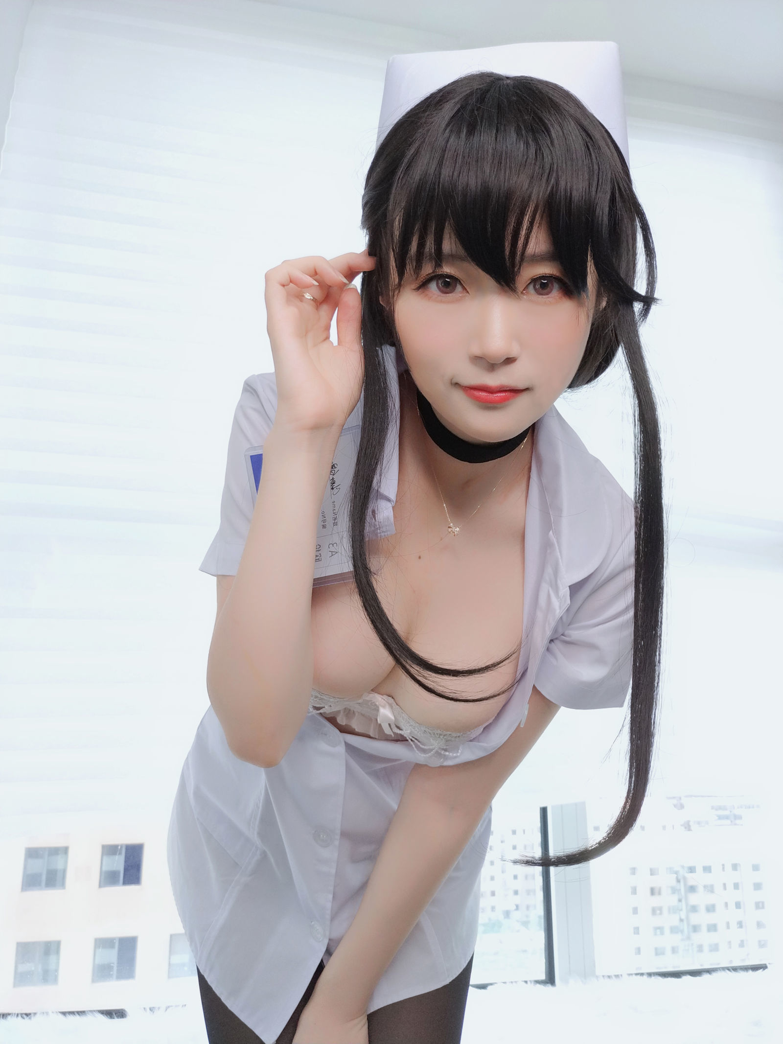 [萝莉COS] 白银 - 长发小护士