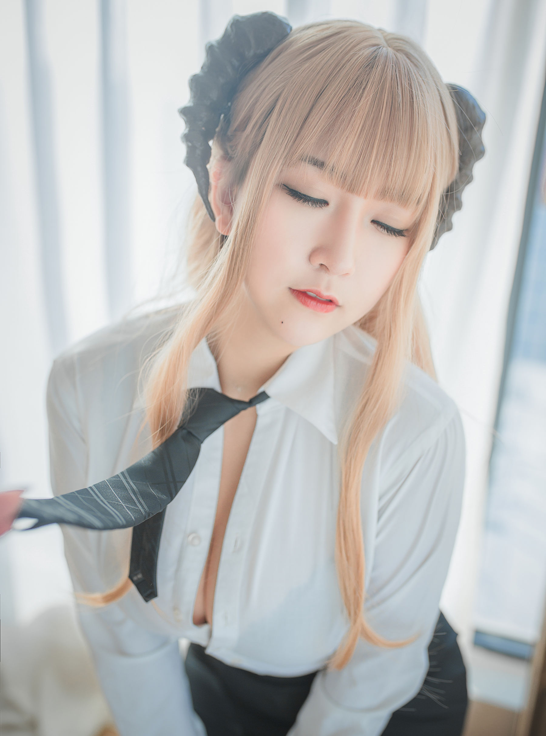 [萝莉COS] 巨乳猫九酱Sakura - 兽の物语