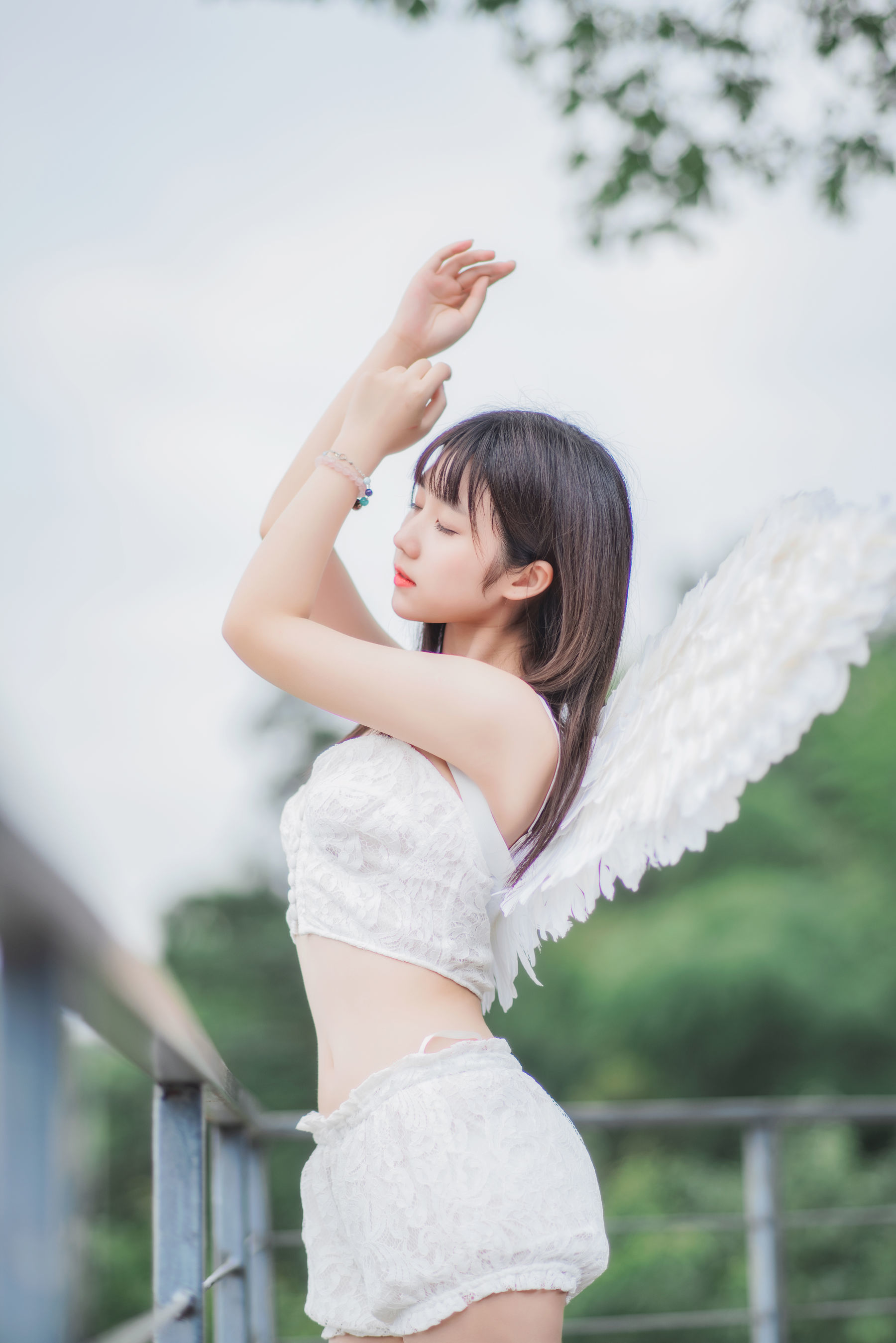 [萝莉COS] 微博福利姬镜酱 - 空镜