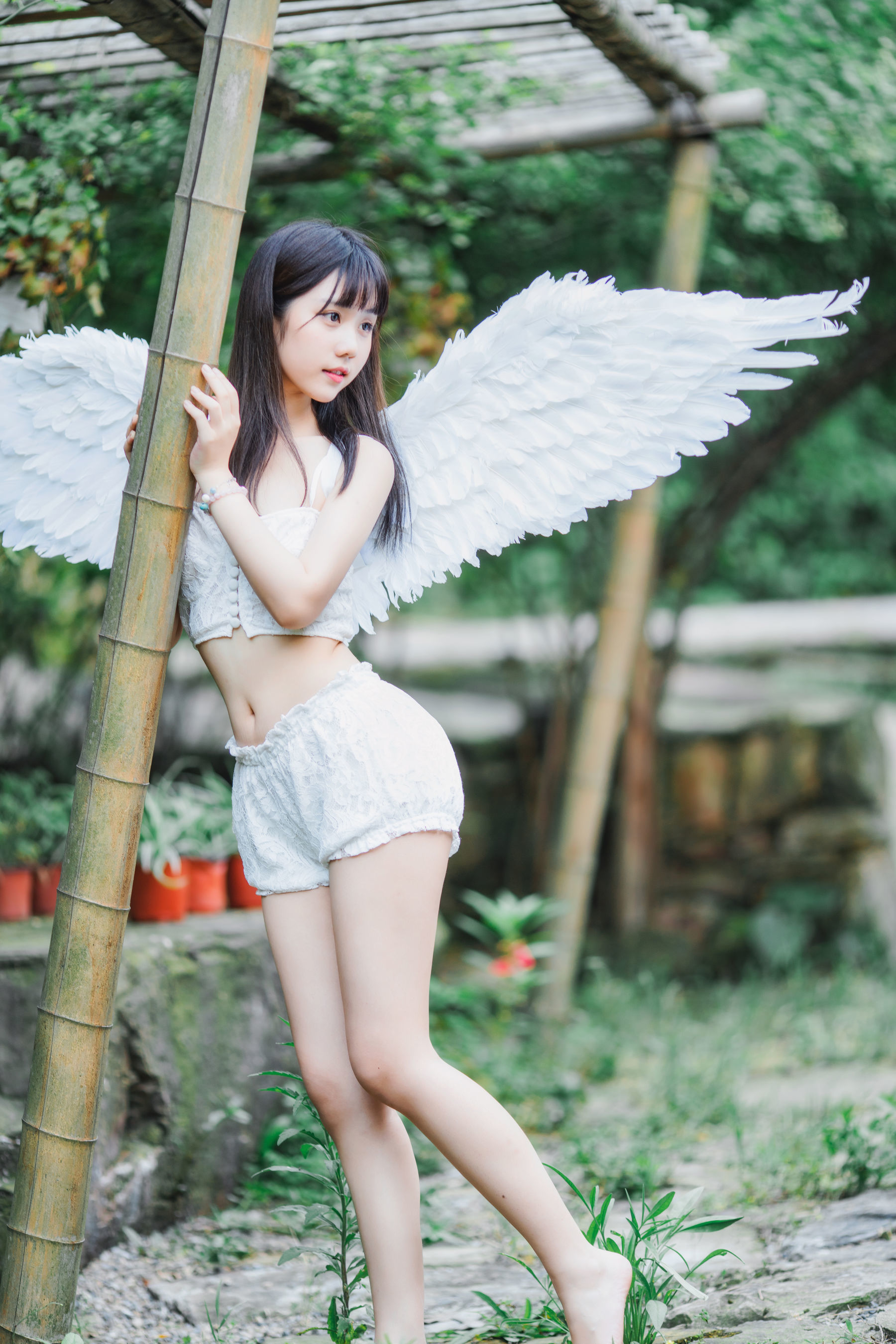 [萝莉COS] 微博福利姬镜酱 - 空镜