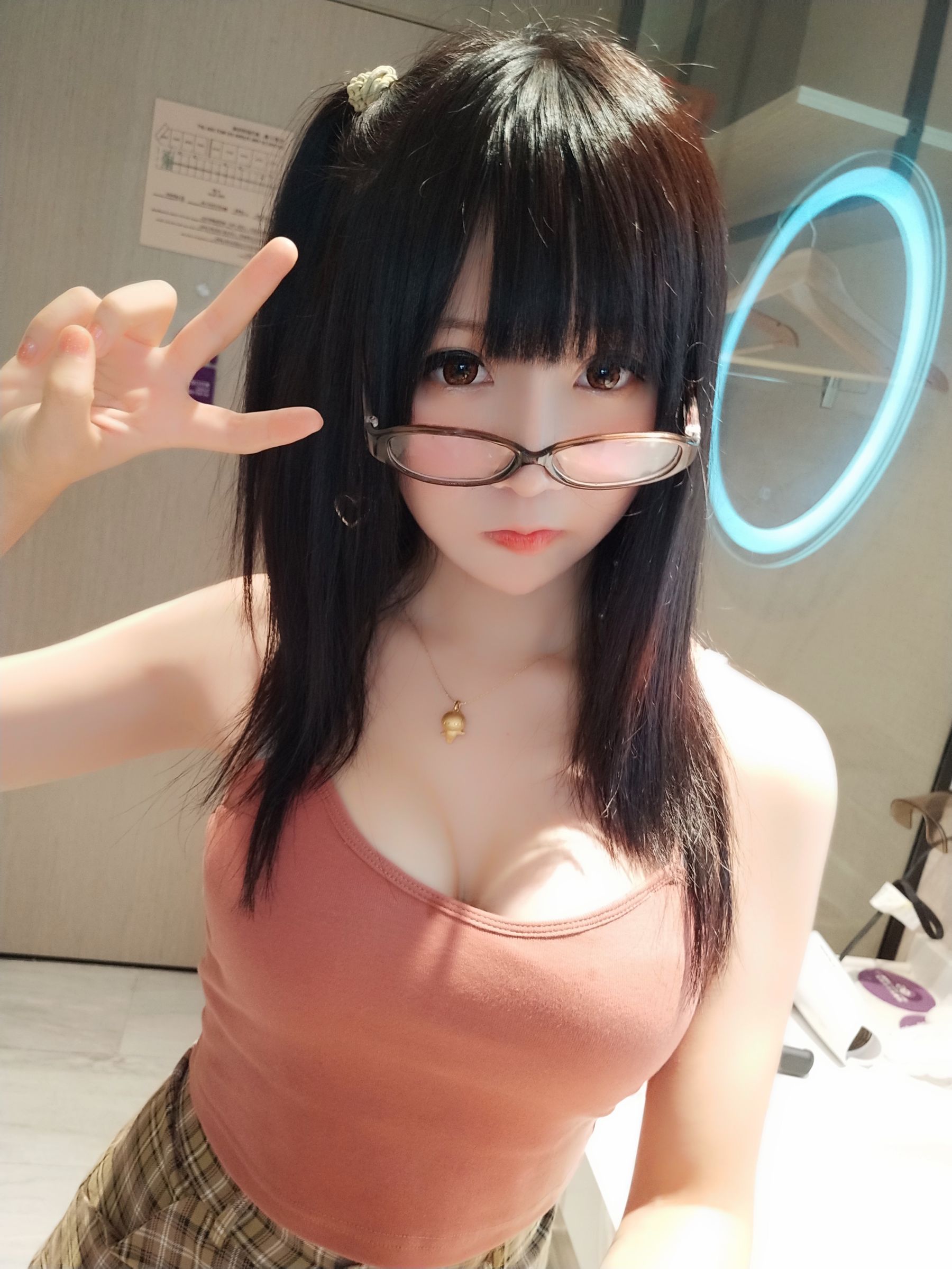 [萝莉COS] 摇摇乐yoyo - 诱人小学妹