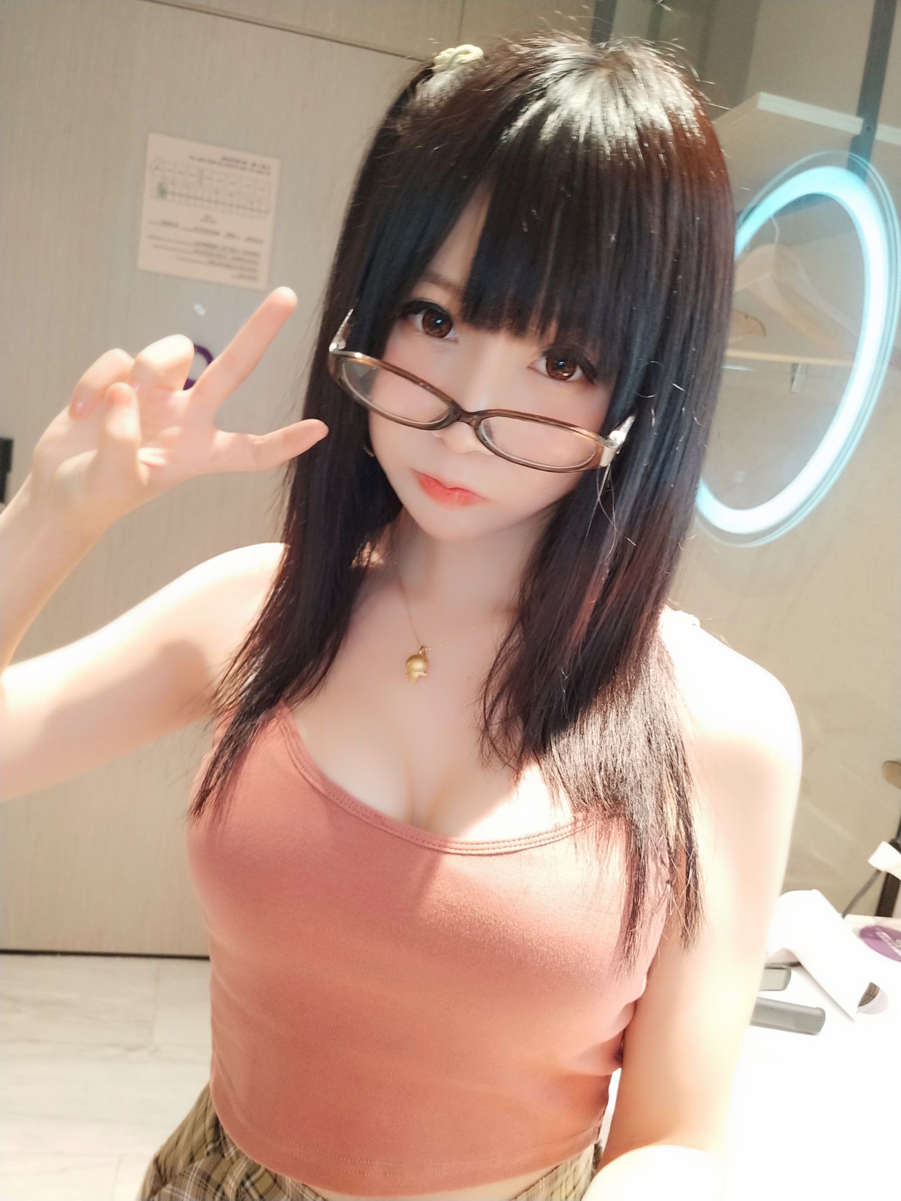 [萝莉COS] 摇摇乐yoyo - 诱人小学妹