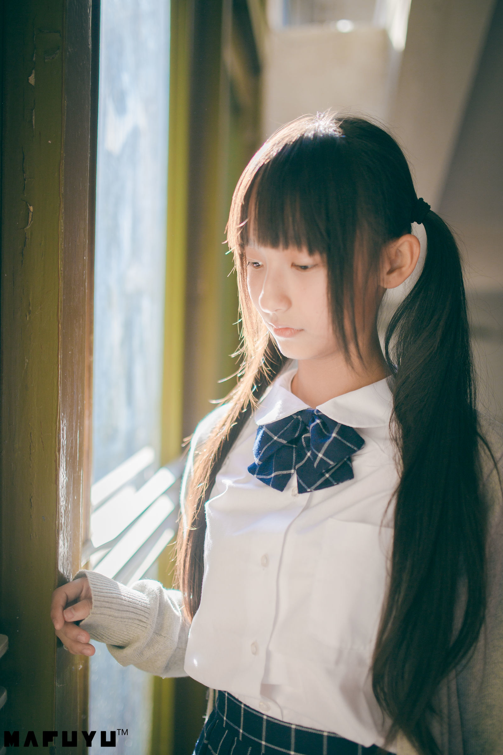[萝莉COS] 神楽板真冬 阳光校服系列套图