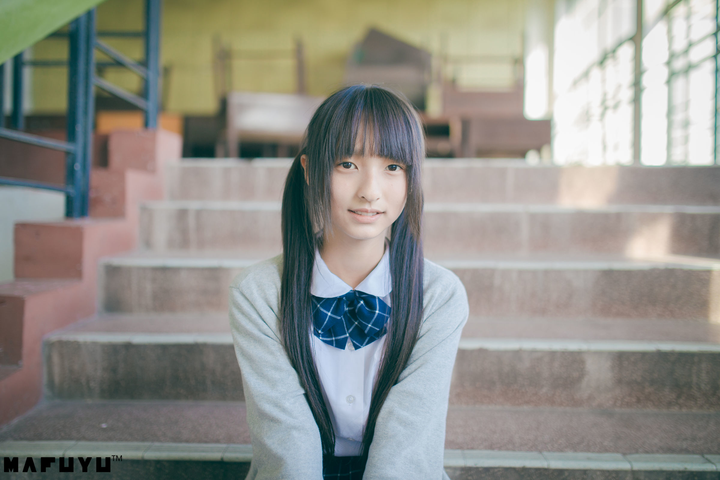 [萝莉COS] 神楽板真冬 阳光校服系列套图