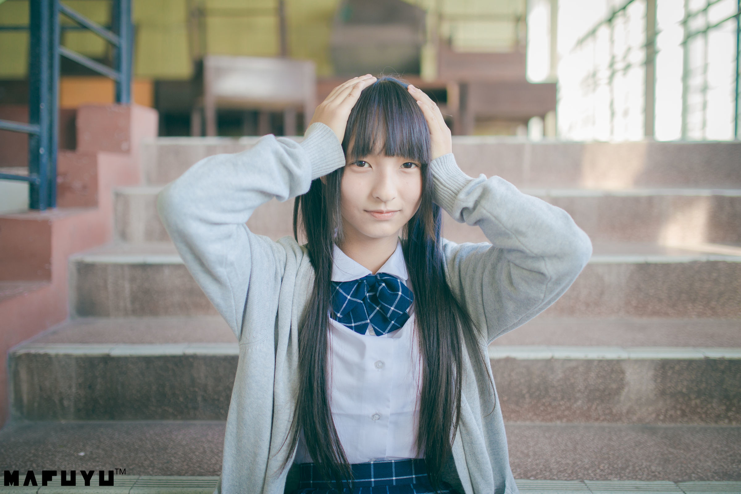 [萝莉COS] 神楽板真冬 阳光校服系列套图