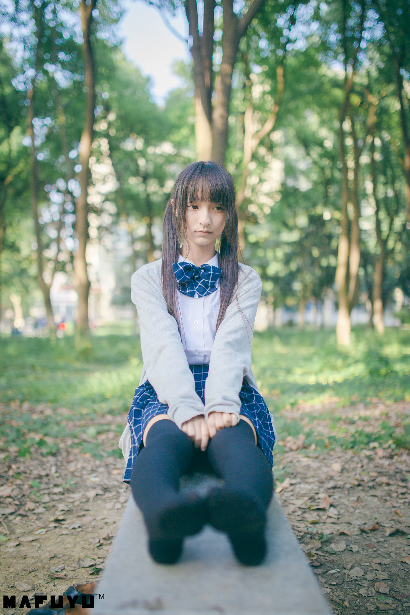 [萝莉COS] 神楽板真冬 阳光校服系列套图