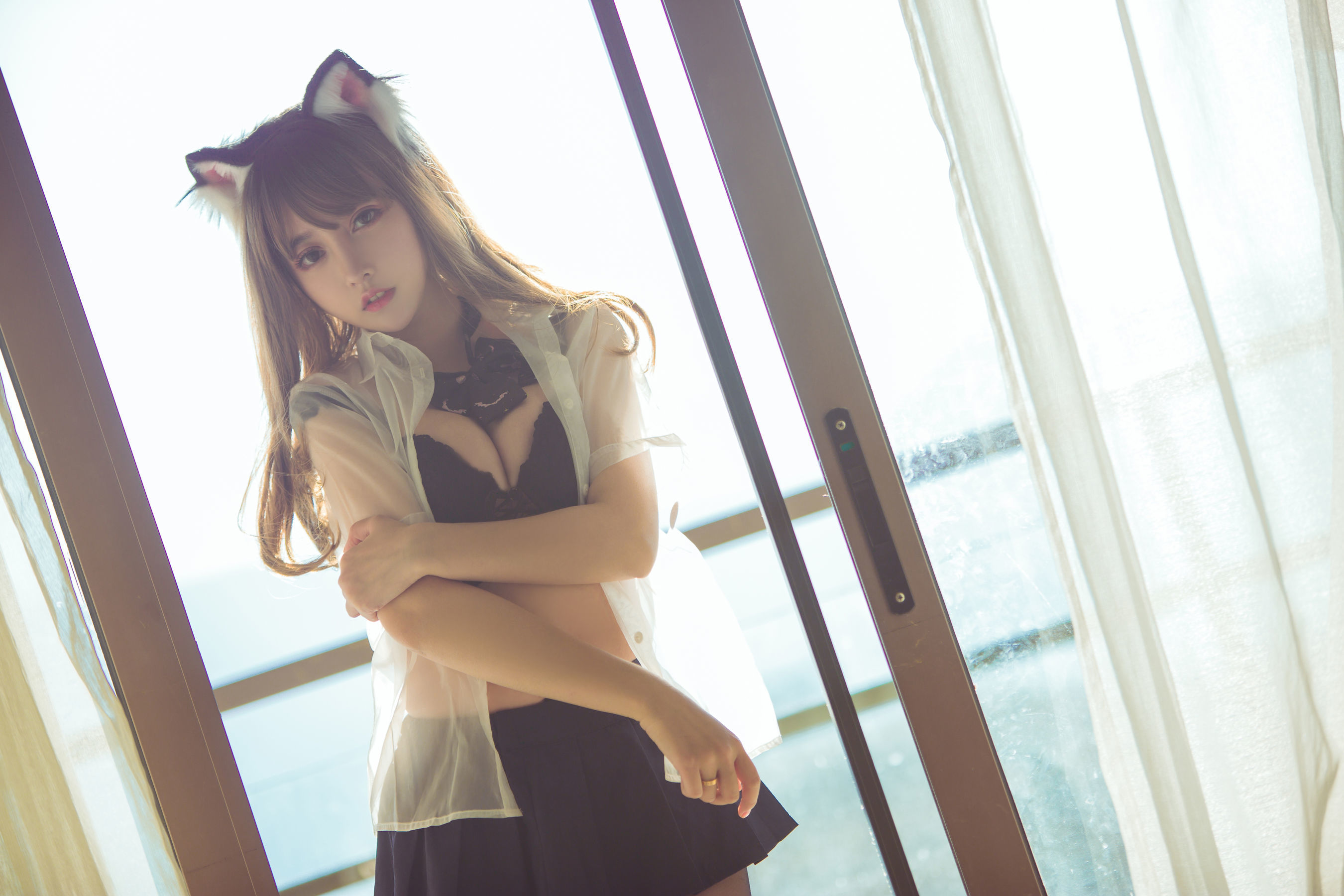 [萝莉COS] 斗鱼米线线sama - 阳台黑丝性感猫咪