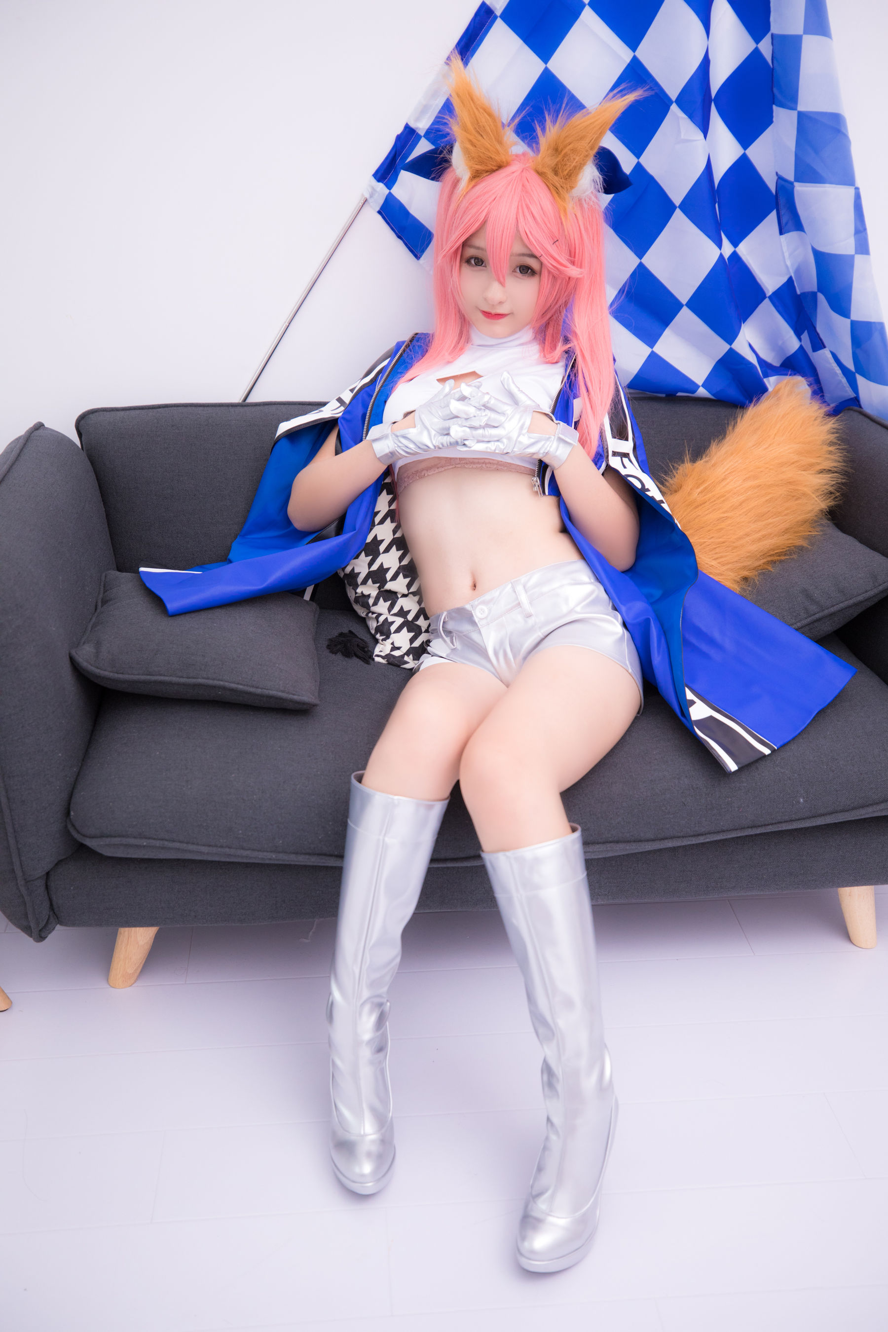 [萝莉COS] 神楽板真冬 目標はあなた、エンジン全開！！