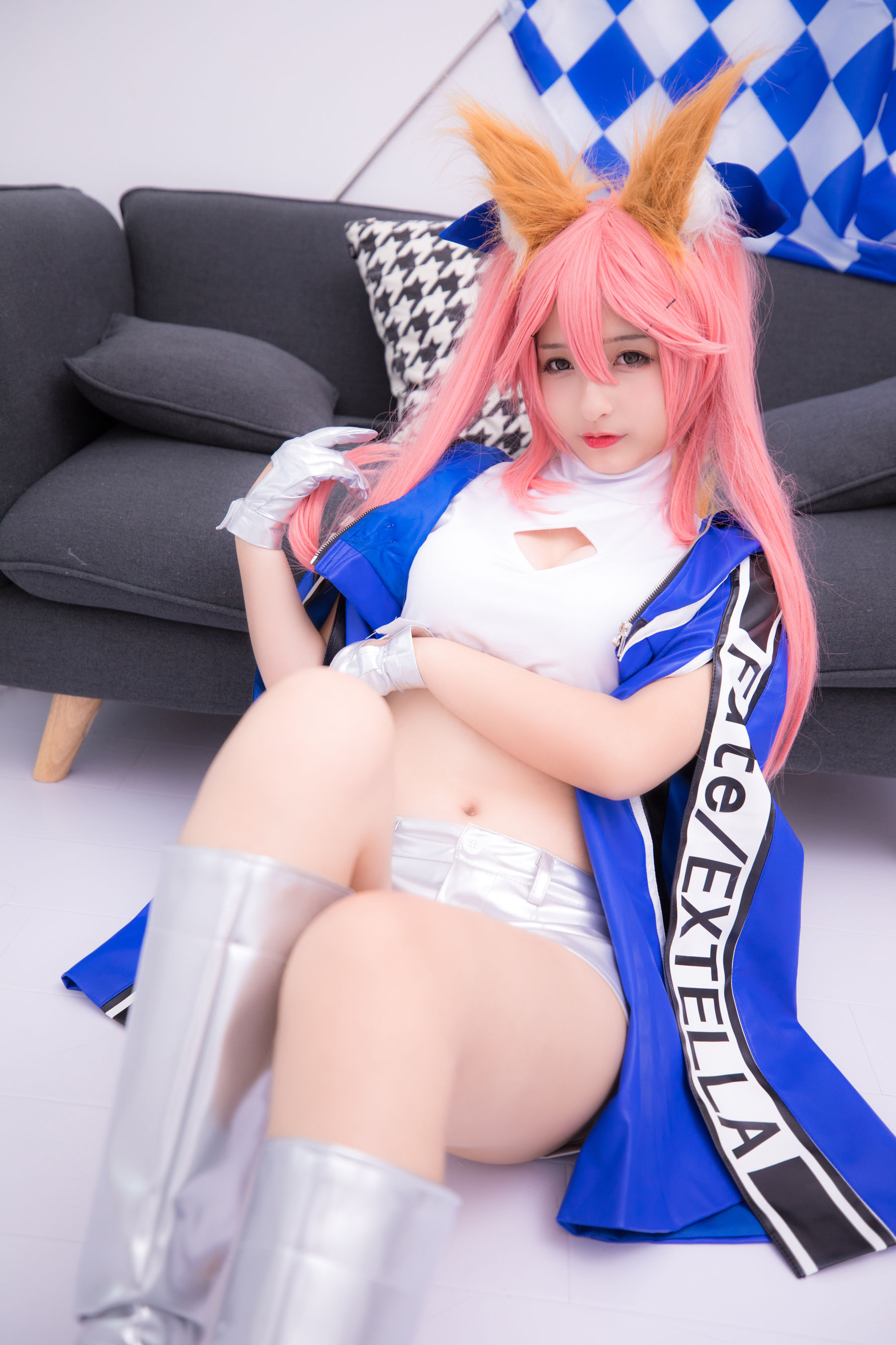 [萝莉COS] 神楽板真冬 目標はあなた、エンジン全開！！