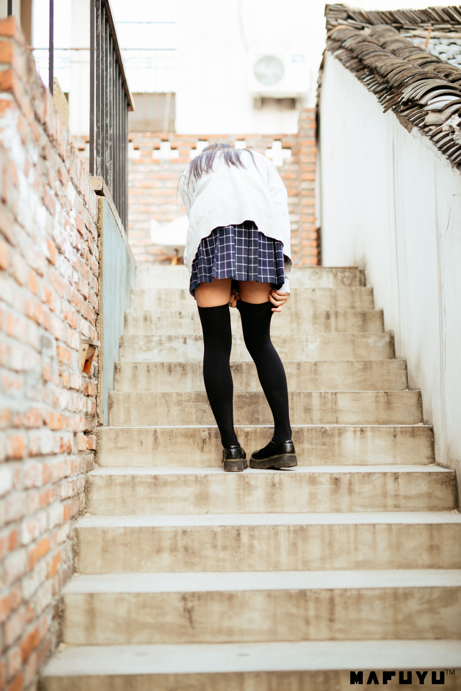 [萝莉COS] 神楽板真冬 JK学生系列套图