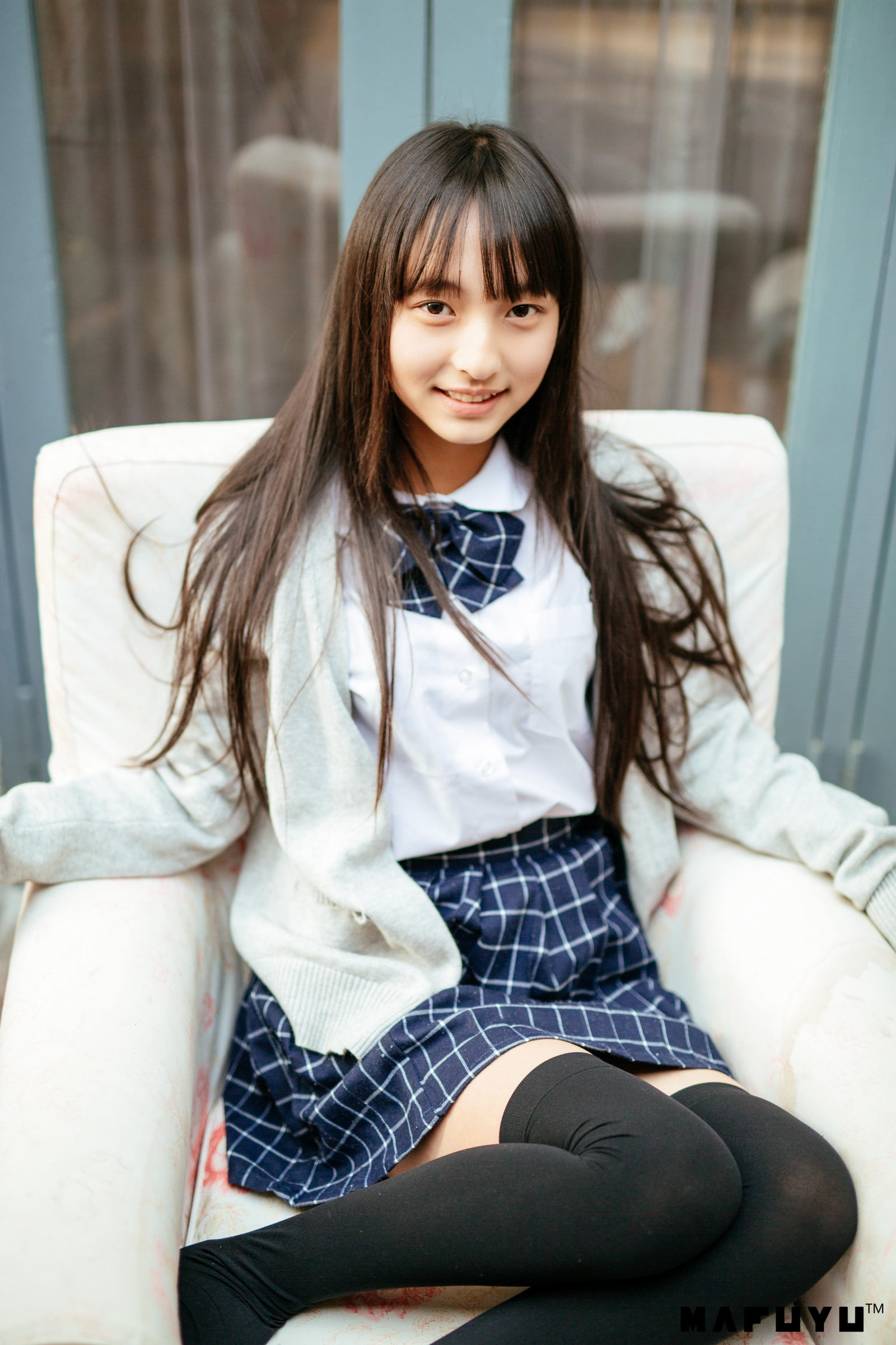 [萝莉COS] 神楽板真冬 JK学生系列套图
