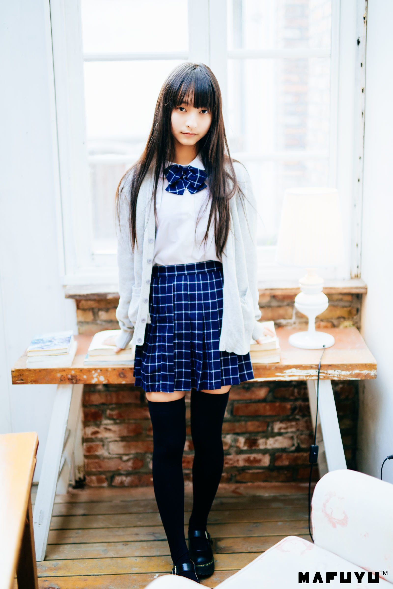 [萝莉COS] 神楽板真冬 JK学生系列套图