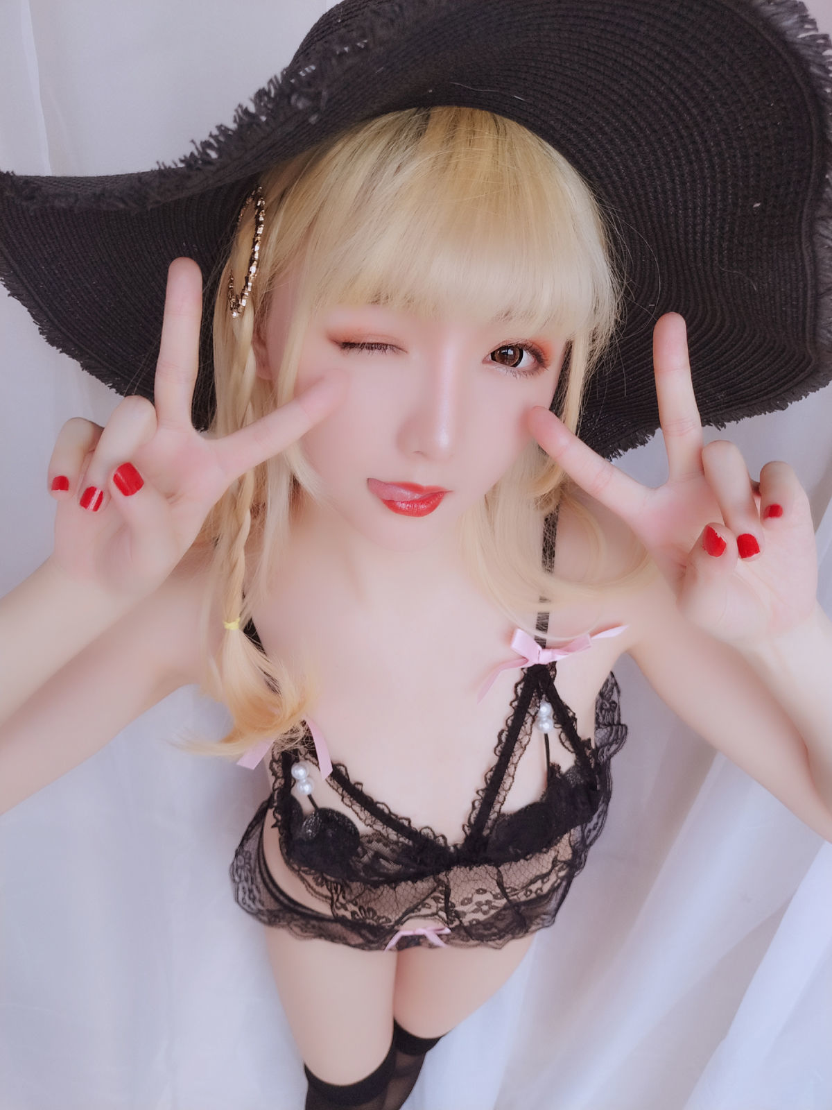 [萝莉COS] 星之迟迟 VOL.06 假日快乐包