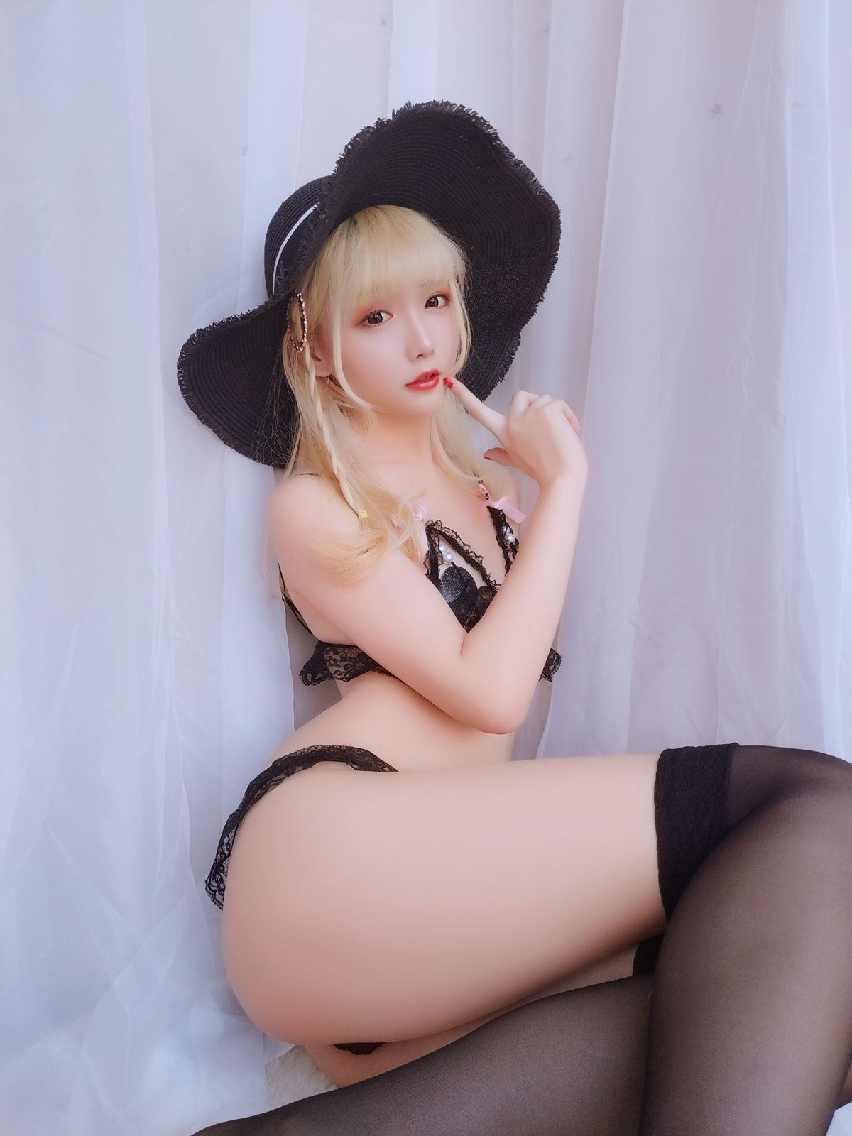 [萝莉COS] 星之迟迟 VOL.06 假日快乐包