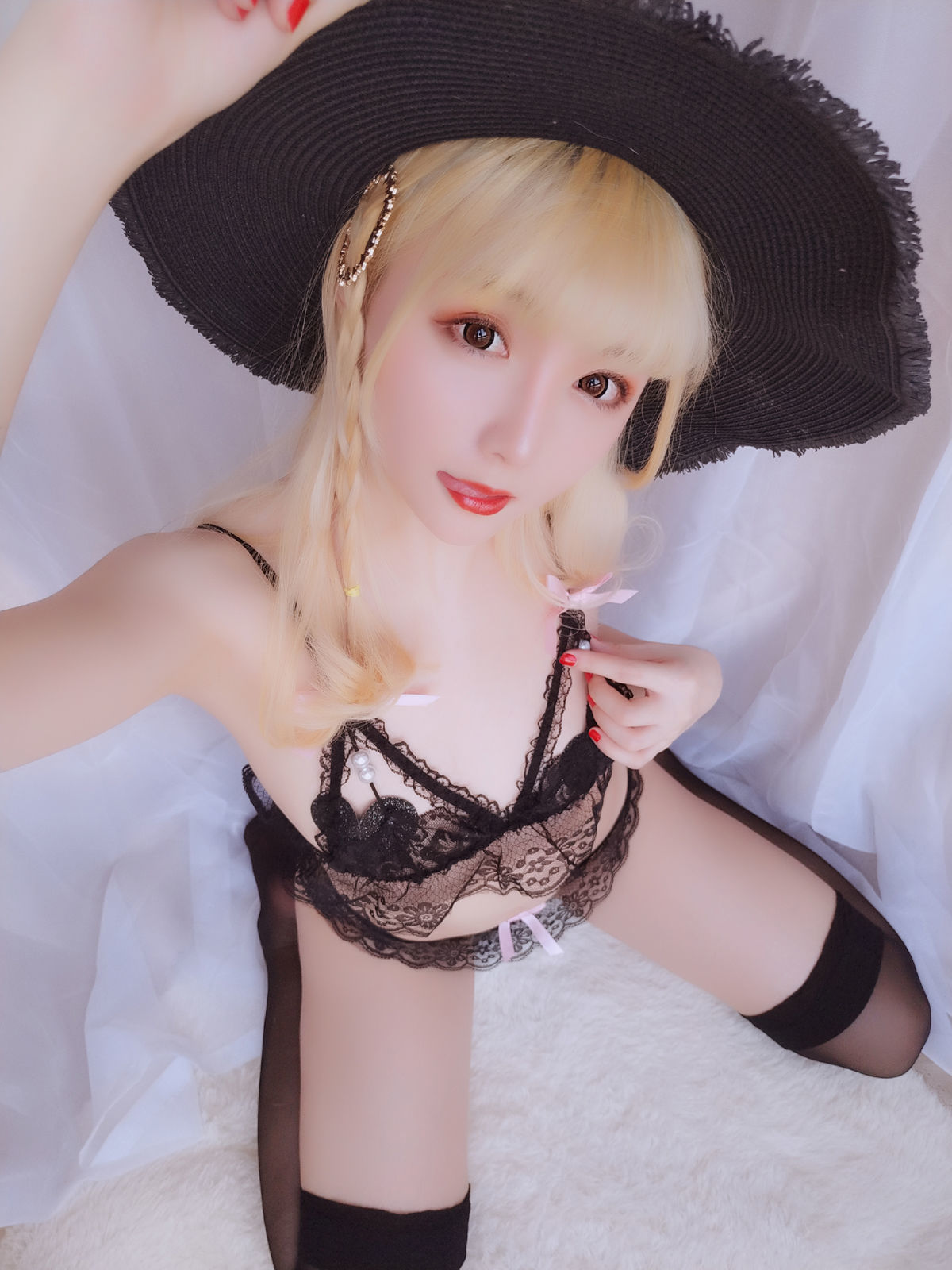 [萝莉COS] 星之迟迟 VOL.06 假日快乐包