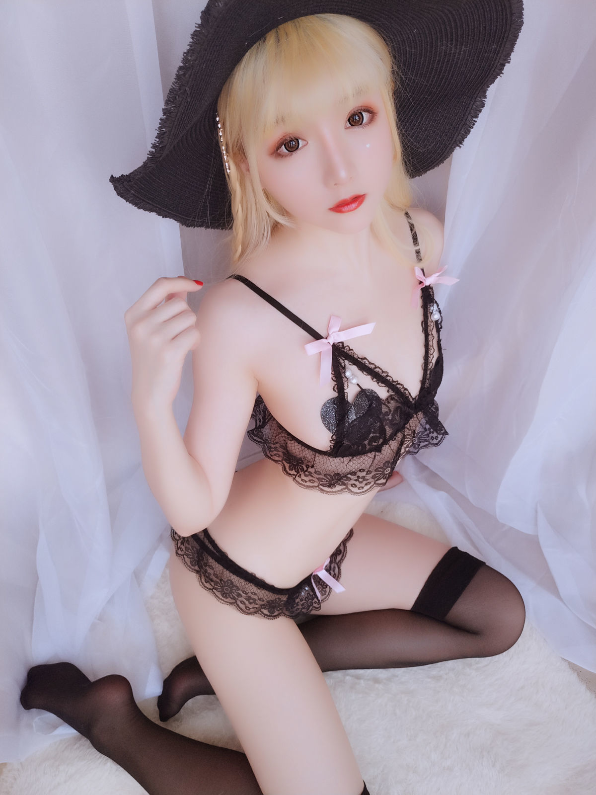 [萝莉COS] 星之迟迟 VOL.06 假日快乐包