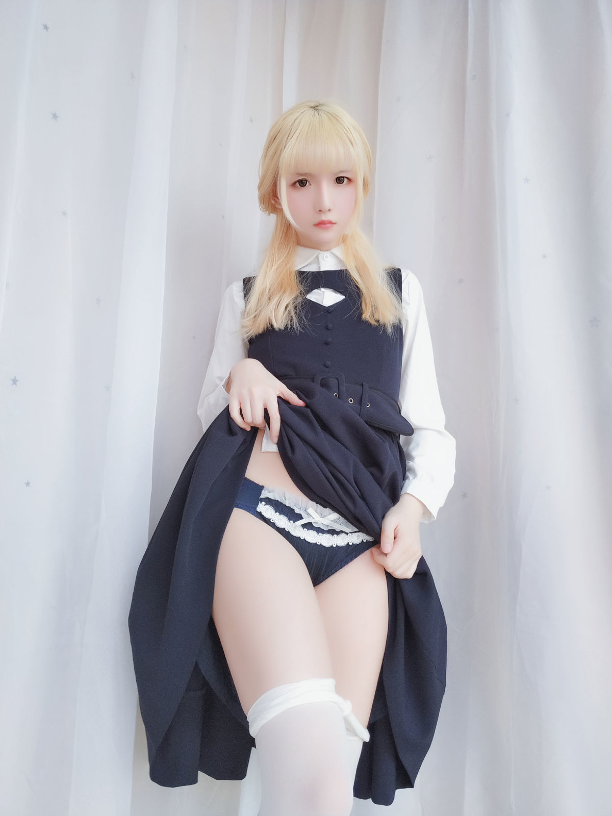 [萝莉COS] 星之迟迟 VOL.06 假日快乐包