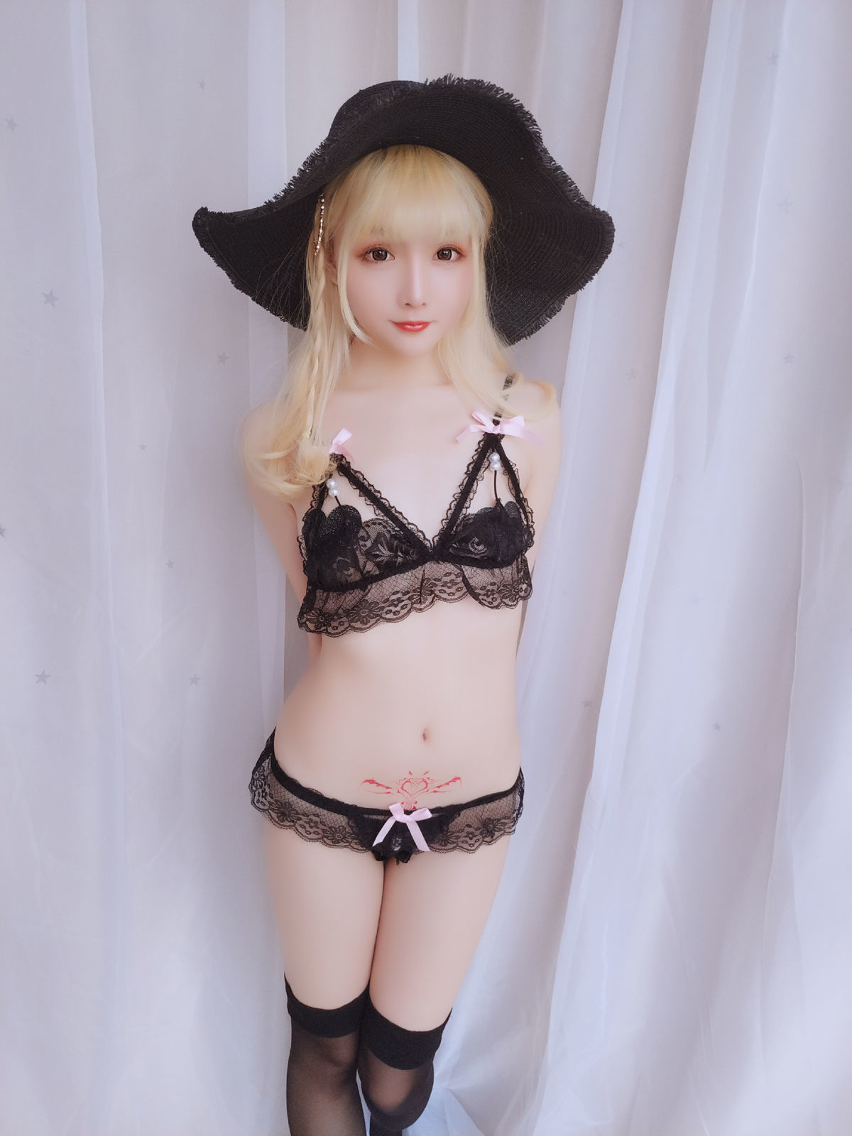 [萝莉COS] 星之迟迟 VOL.06 假日快乐包