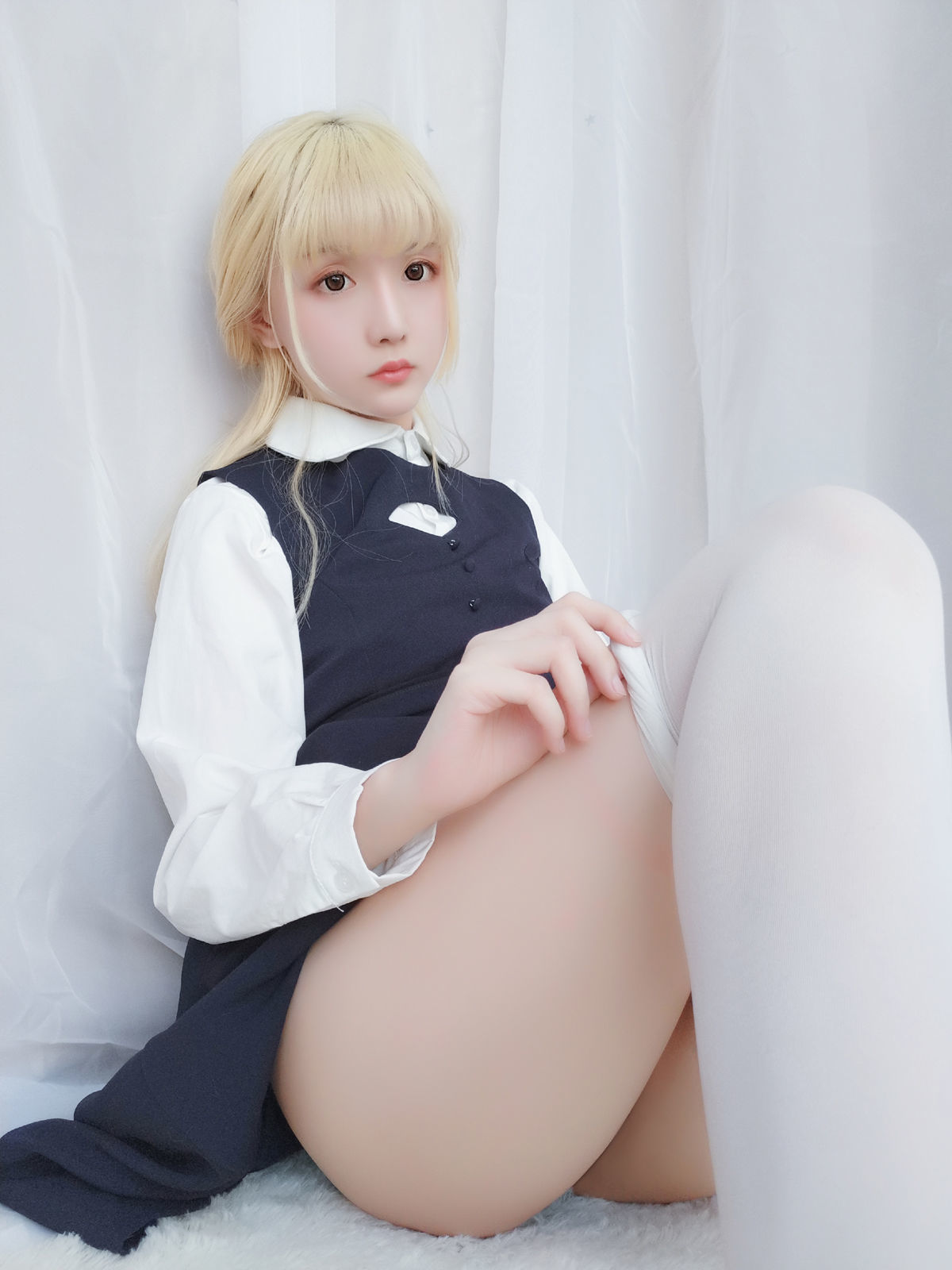 [萝莉COS] 星之迟迟 VOL.06 假日快乐包