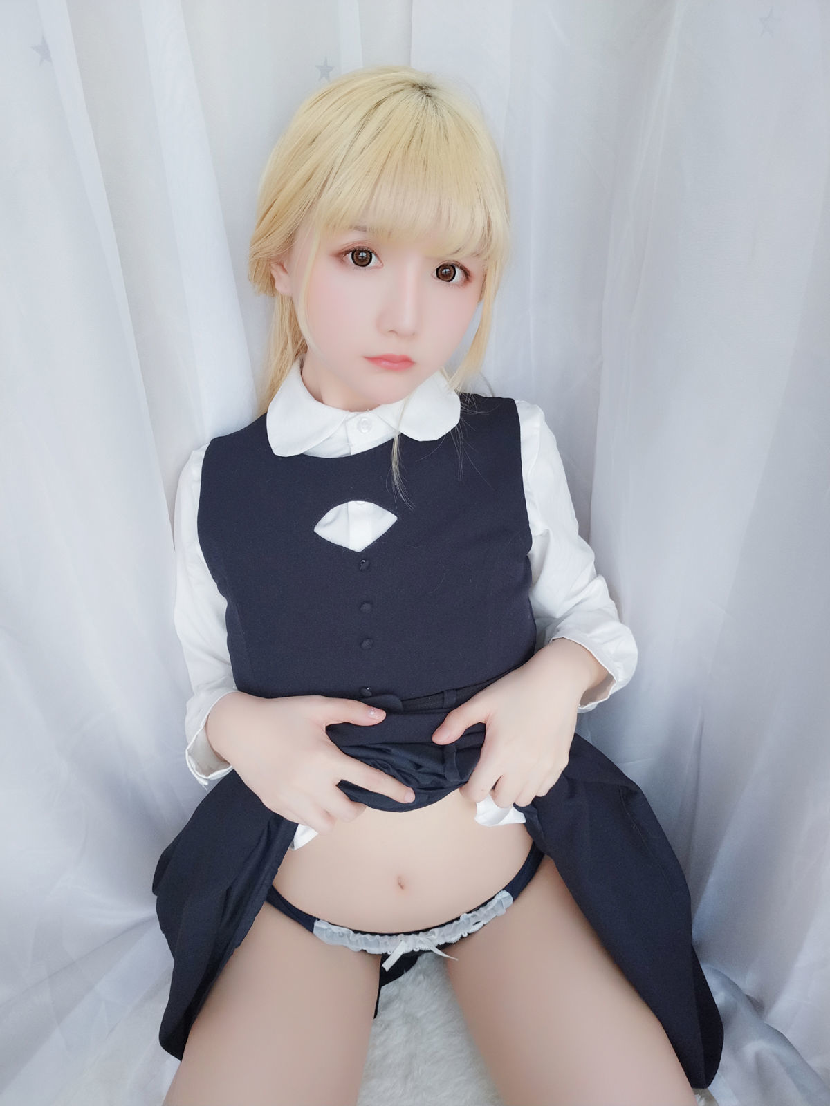 [萝莉COS] 星之迟迟 VOL.06 假日快乐包