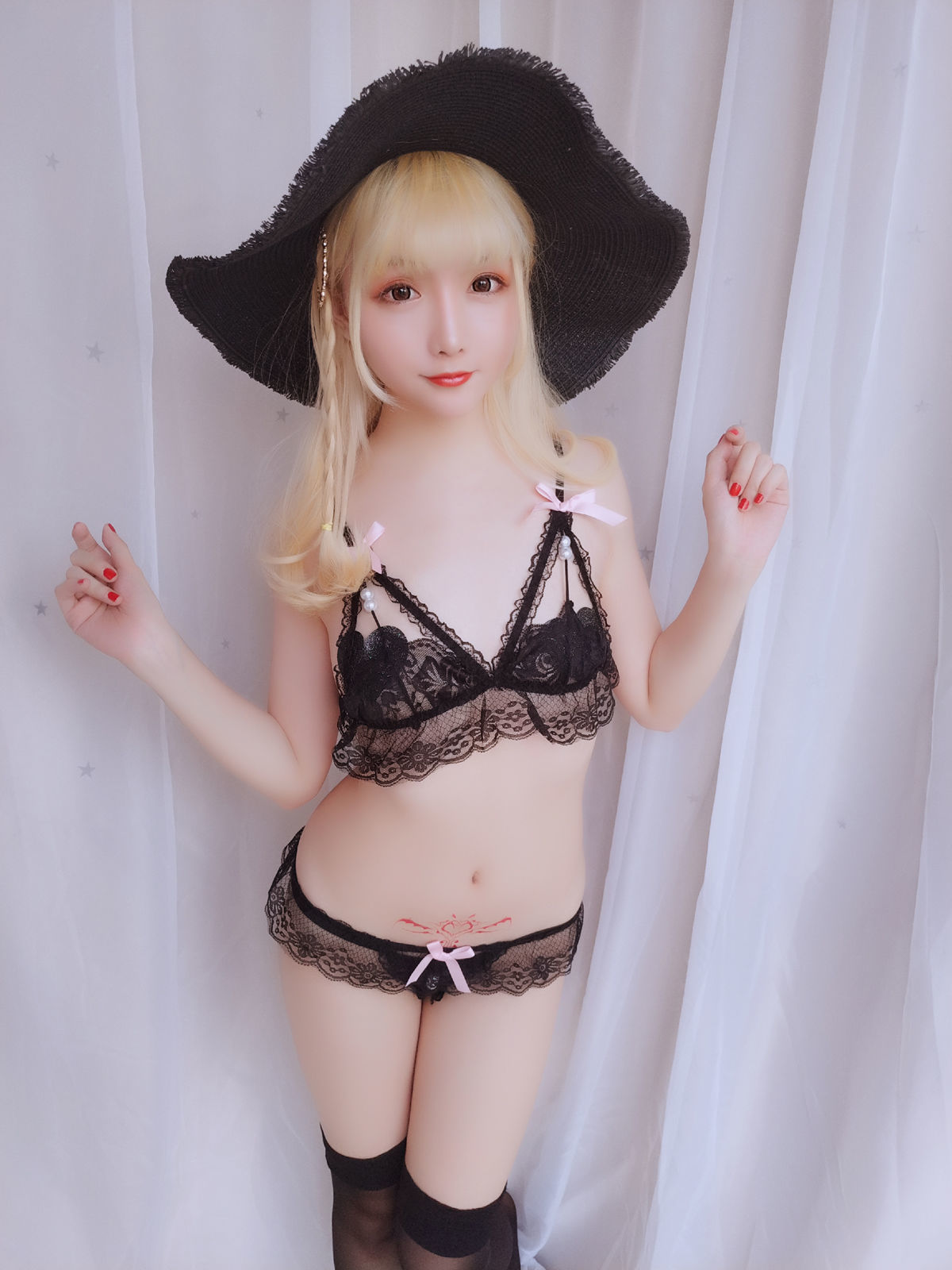 [萝莉COS] 星之迟迟 VOL.06 假日快乐包