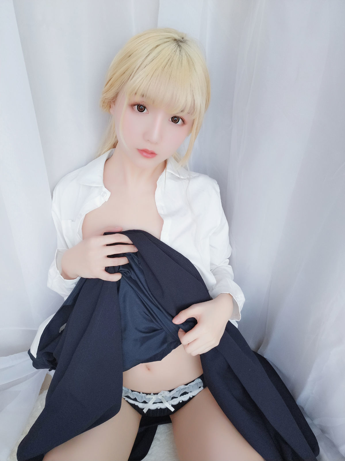 [萝莉COS] 星之迟迟 VOL.06 假日快乐包
