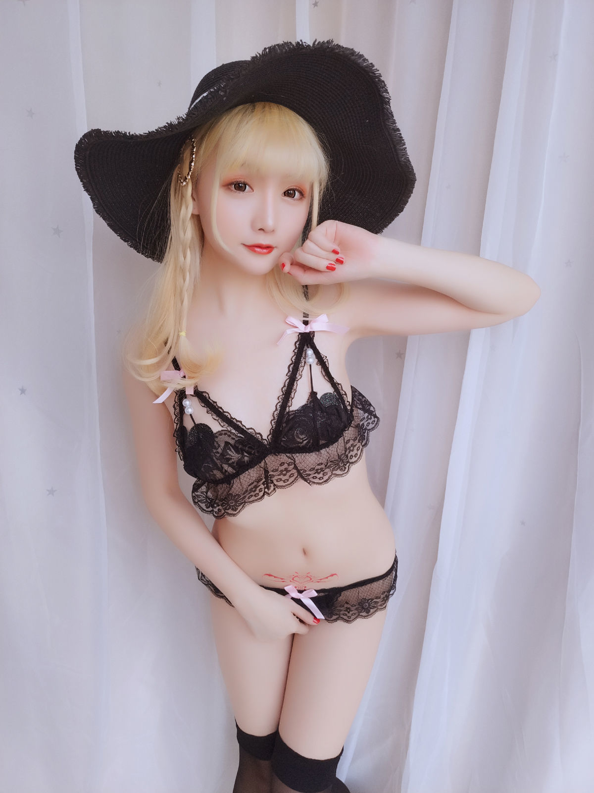 [萝莉COS] 星之迟迟 VOL.06 假日快乐包