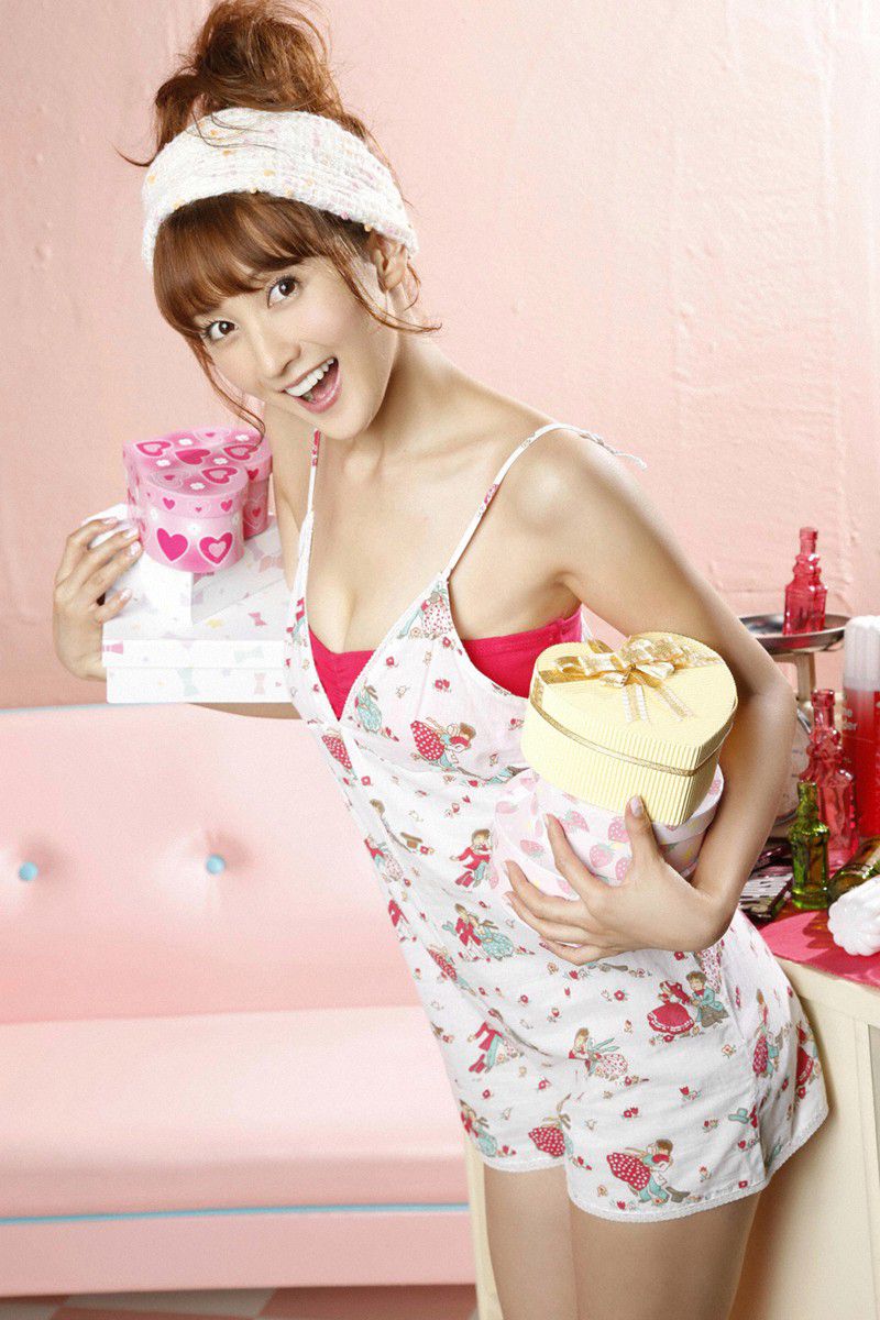 [Wanibooks] NO.77 Ayaka Komatsu 小松彩夏