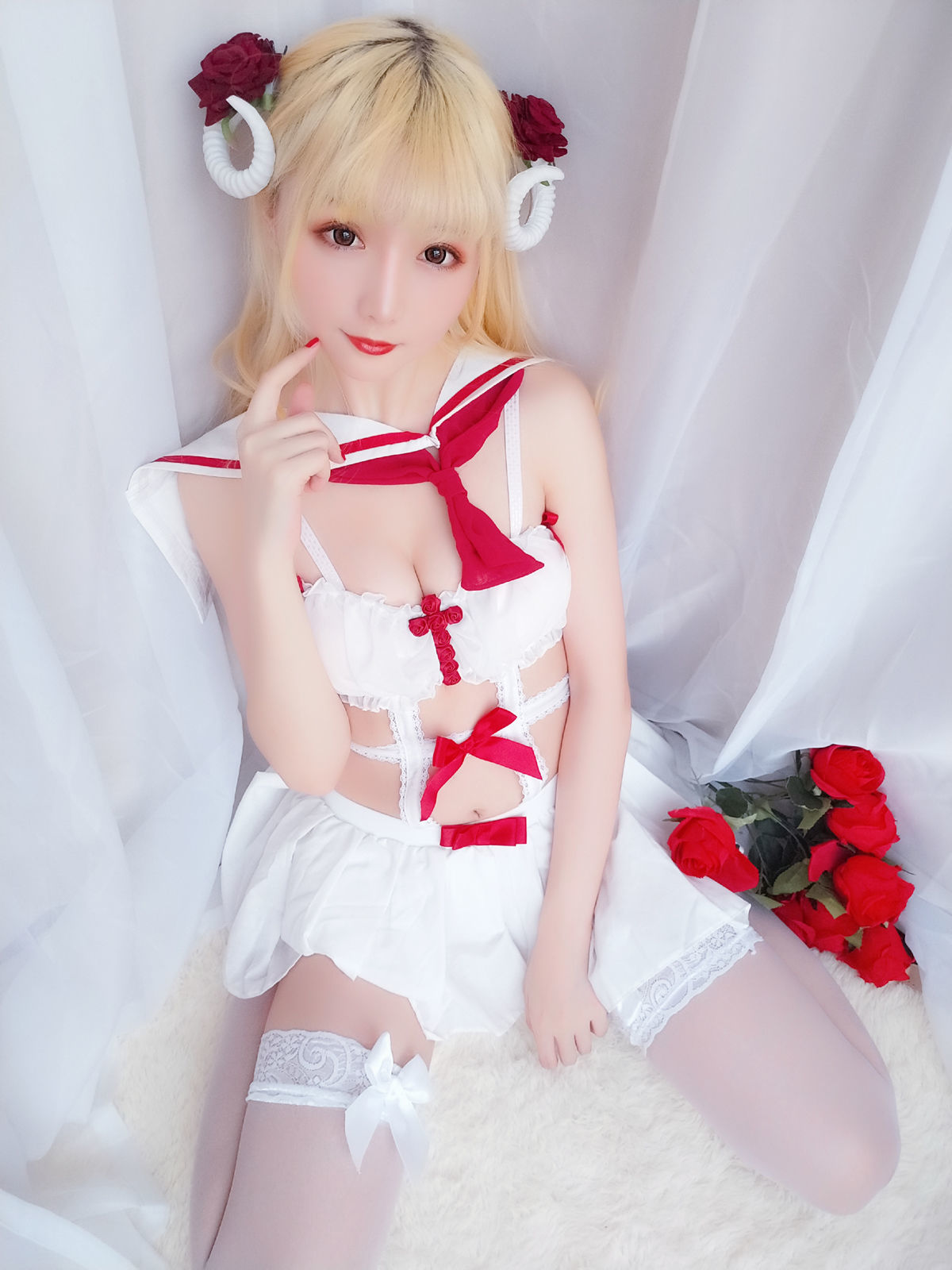 [萝莉COS] 星之迟迟 VOL.08 玫瑰月光包