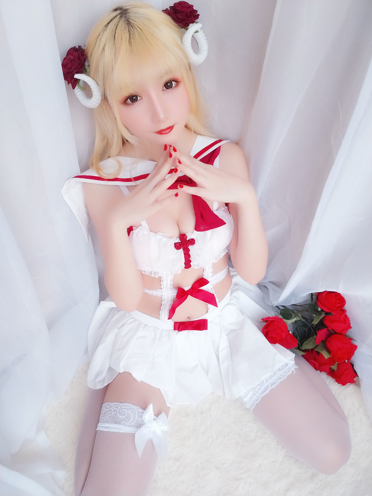 [萝莉COS] 星之迟迟 VOL.08 玫瑰月光包